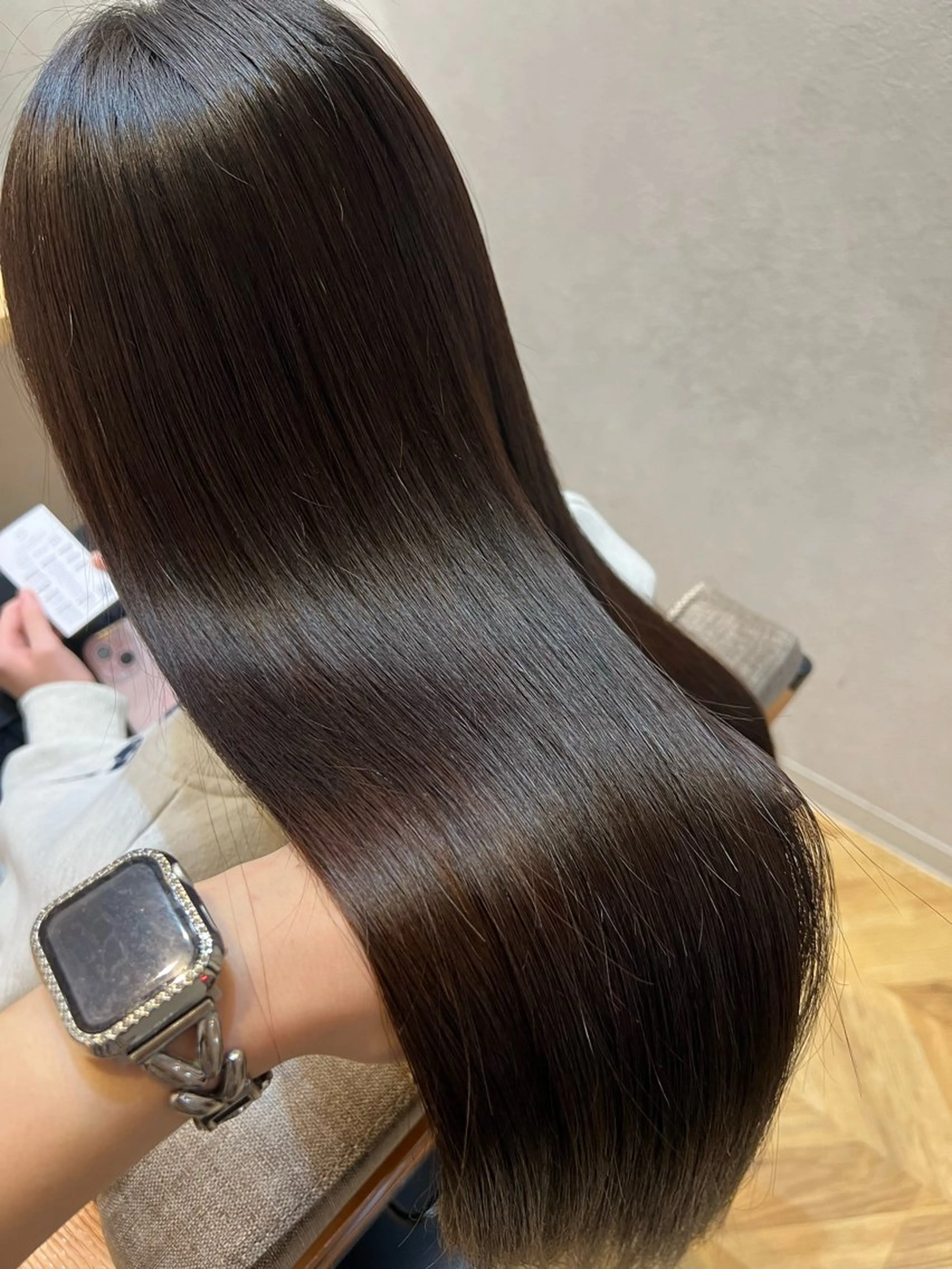 ミディアム カット 縮毛矯正 トリートメント 濱野 梨奈のヘアスタイル