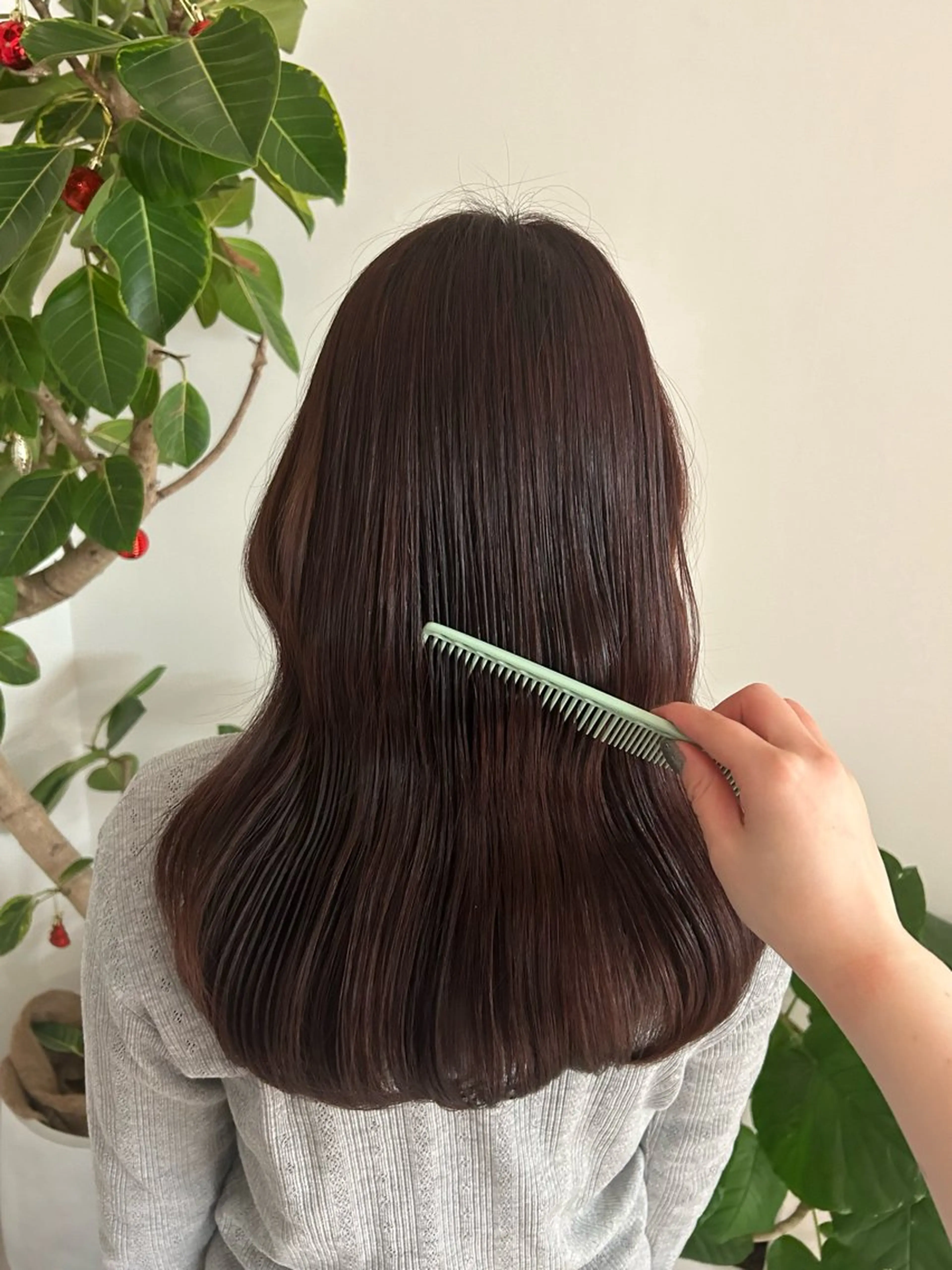 ロング ヘアカラー FILMS haru 暖色カラーのヘアスタイル