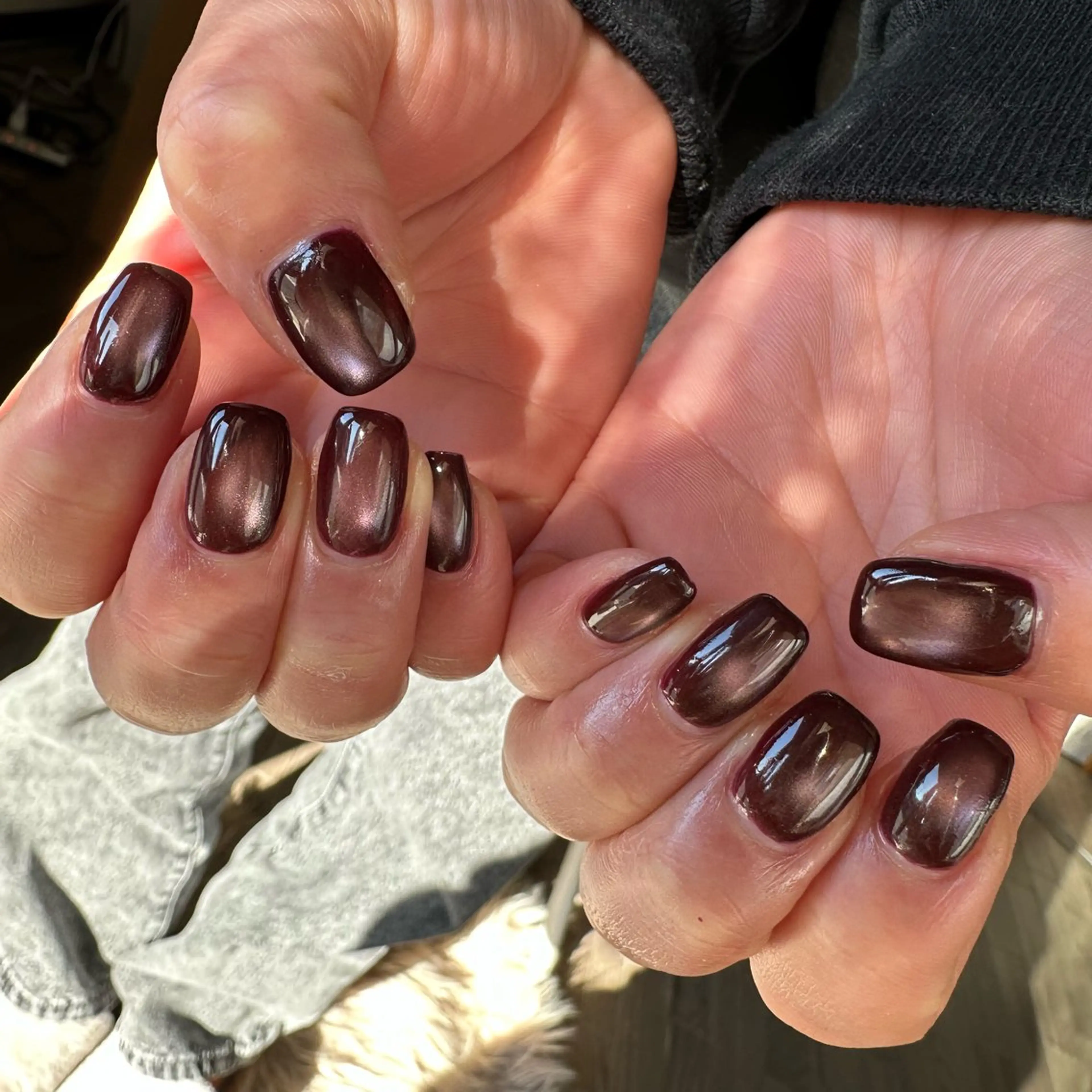 ネイル ボルドー マグネットネイル ハンドネイル nailsalon soie所属・soie/ YAEのネイルデザイン
