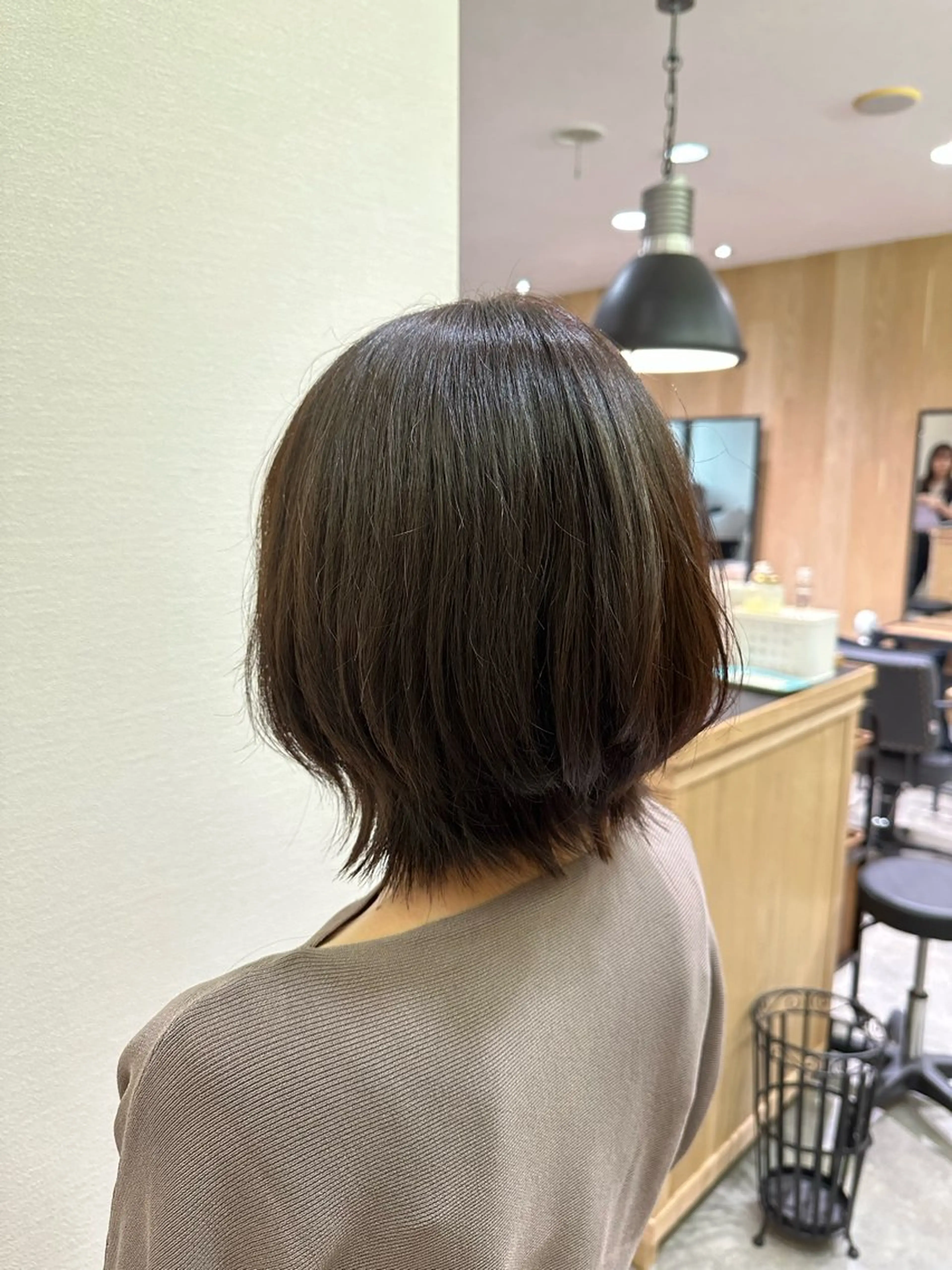 ミディアム レイヤーカット カット ヘアカラー 和泉市／mahae 吉田のヘアスタイル