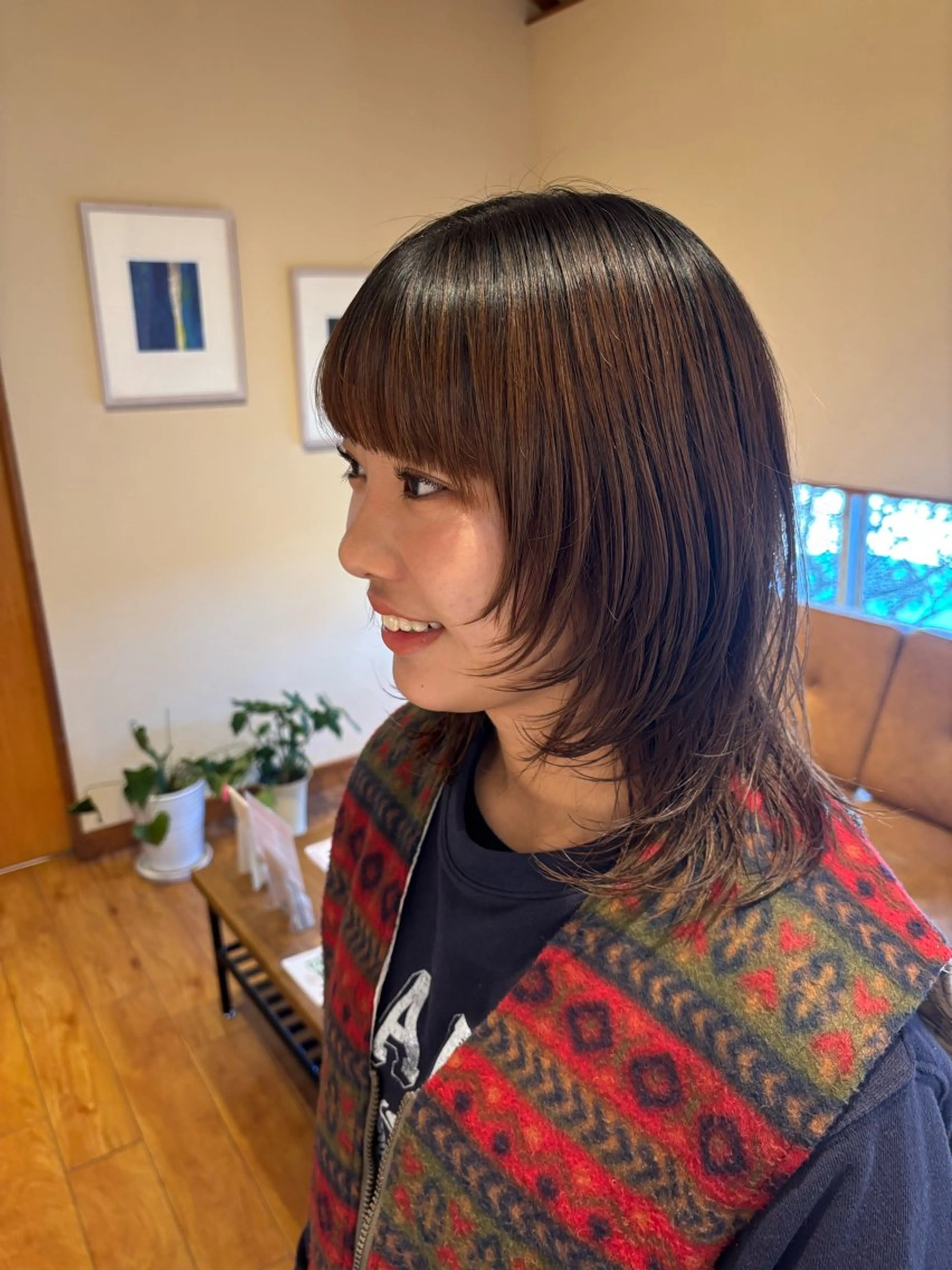 ミディアム レイヤーカット Sagedoue ユイのヘアスタイル