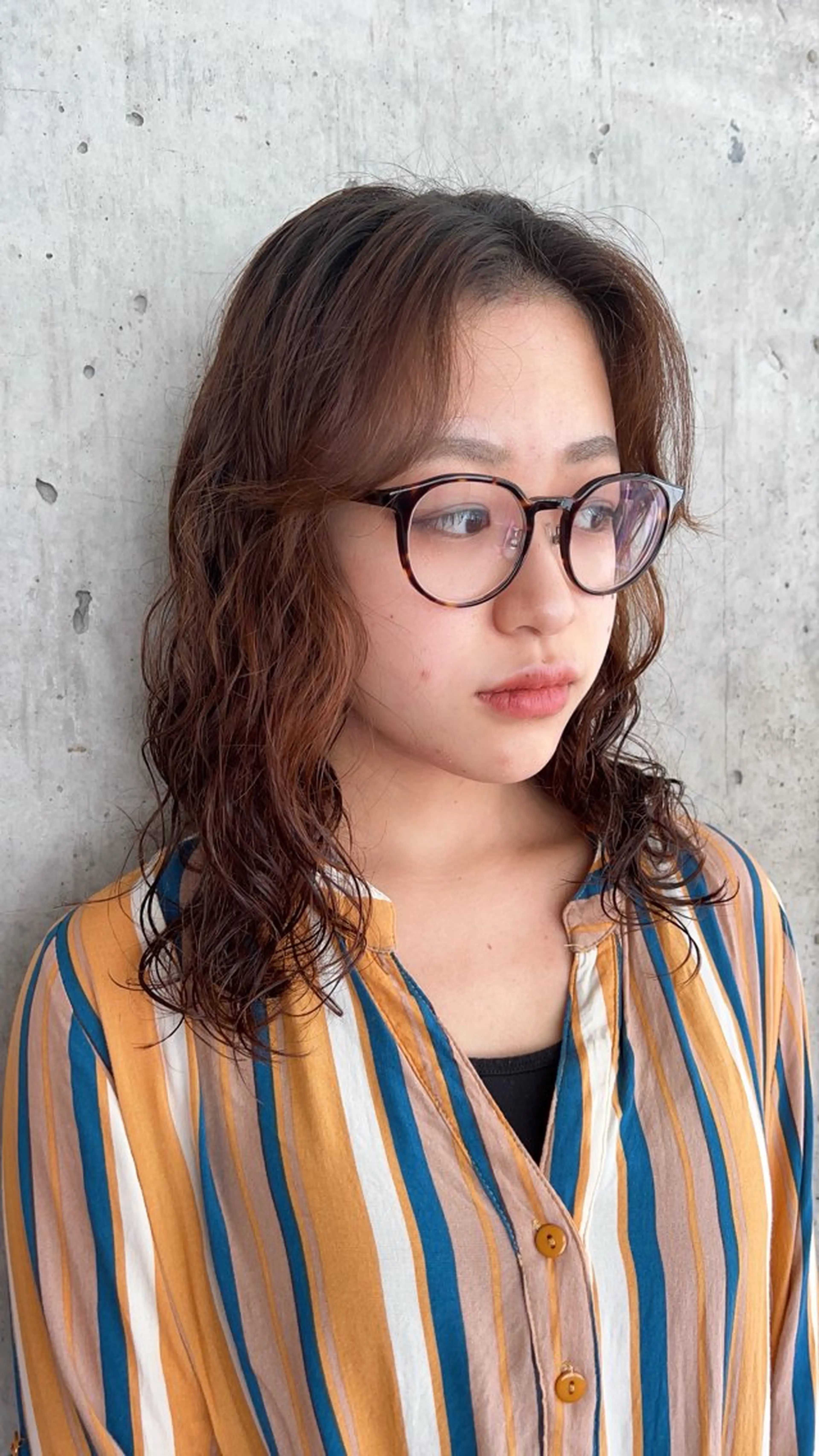 ミディアム パーマ カット パーマ トリートメント 🎨デザイン🥇 美髪・艶髪　日暮千敬のヘアスタイル
