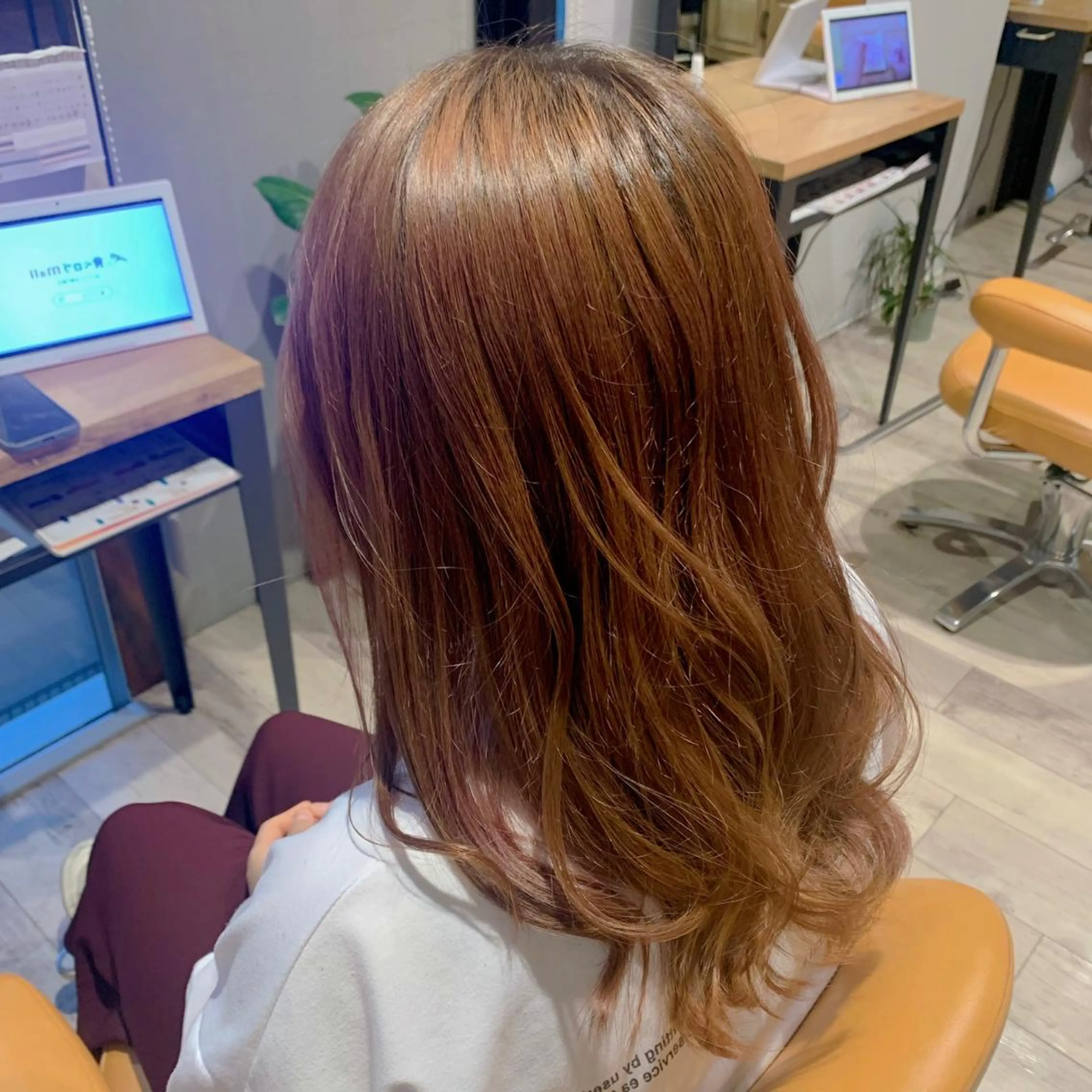 セミロング 髪質改善 🫧しろがねのヘアスタイル