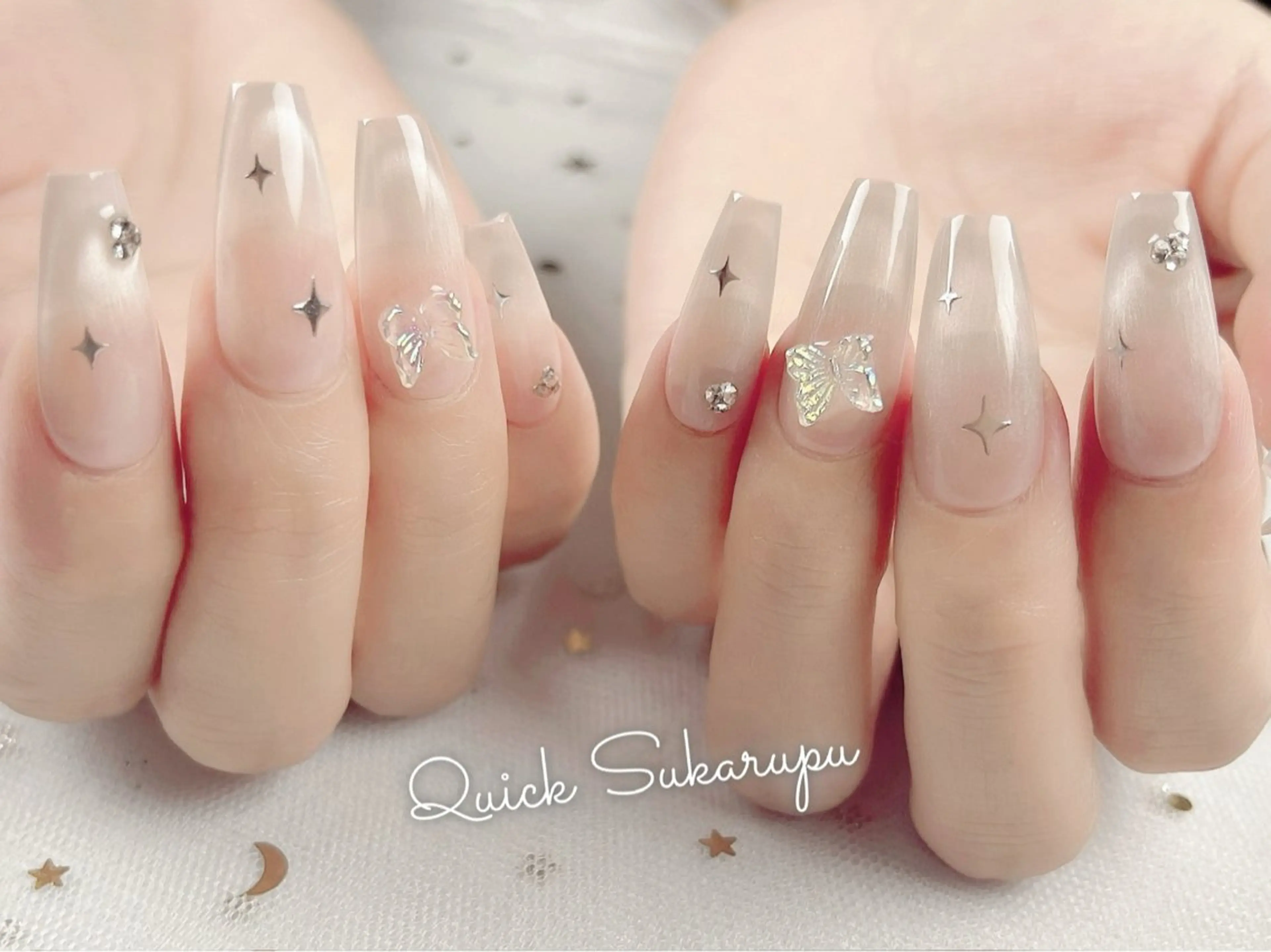 ネイル ハンドネイル ハンドケア Quick Sukarupu新宿のネイルデザイン