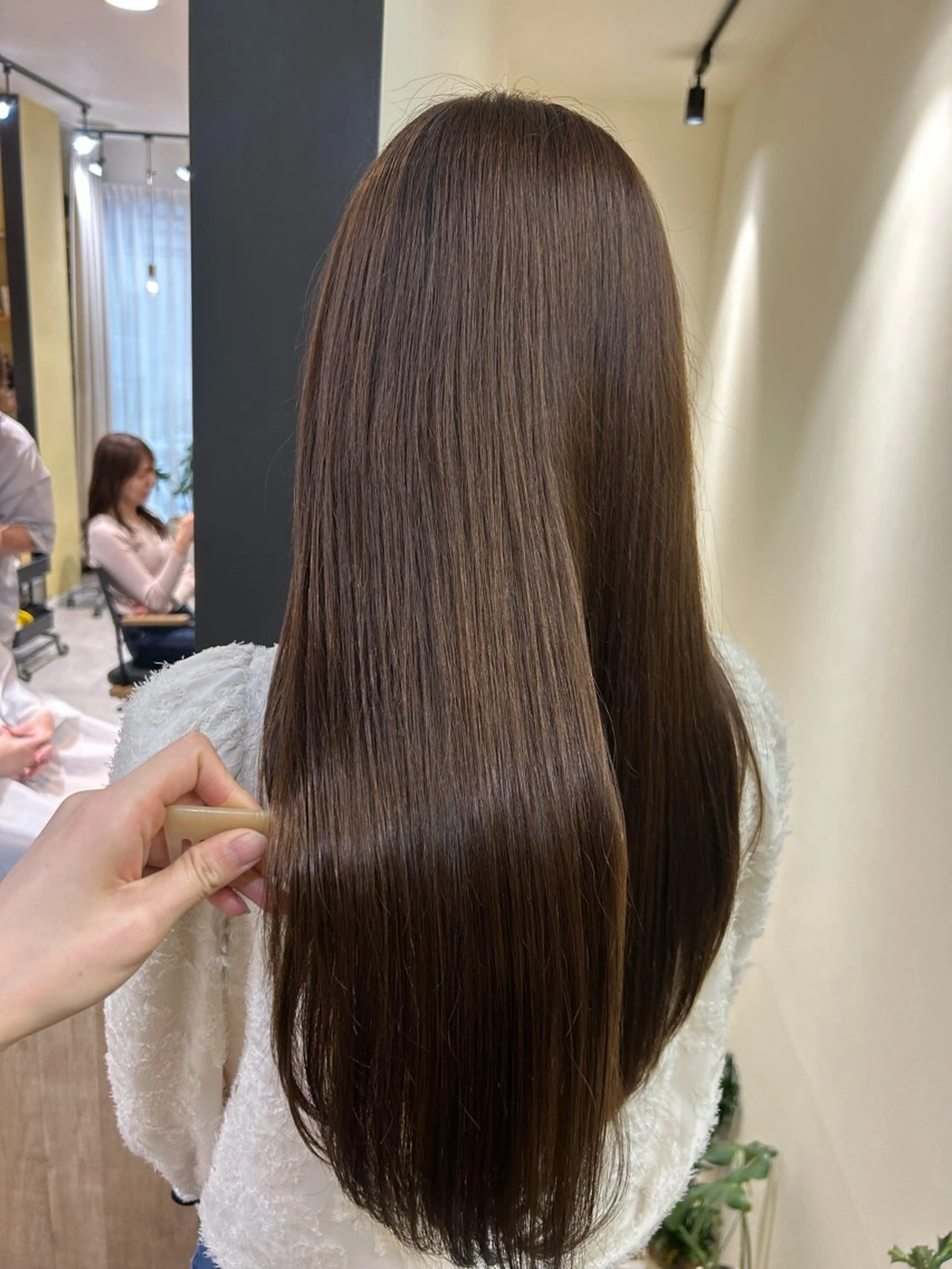 ロング カラー ベージュカラー ブラウンカラー ブラウンベージュ 透明感カラー カット ヘアカラー トリートメント hub hair レイヤー/透明感のヘアスタイル