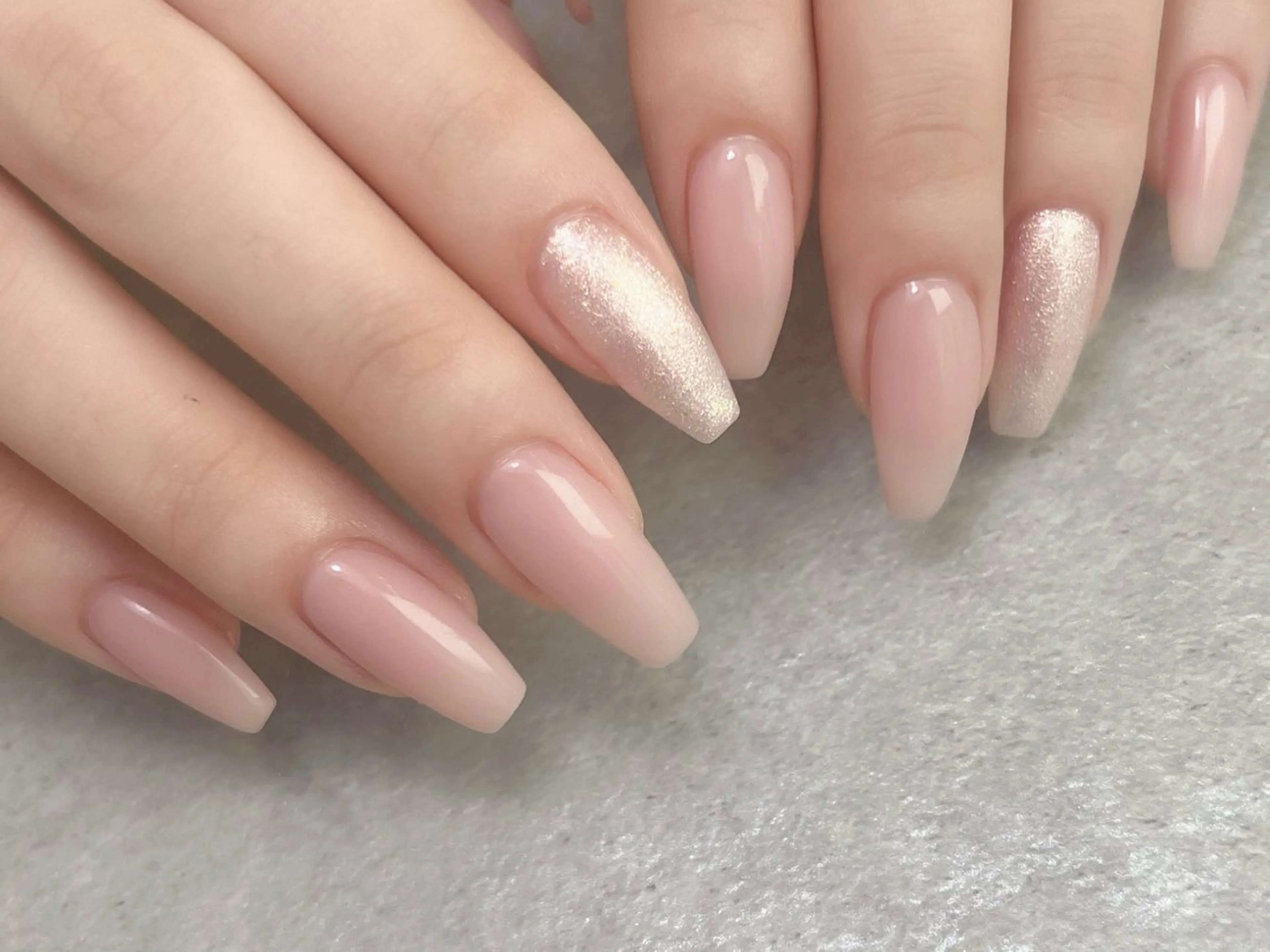 🪽8月限定練習モデル🪽【オフなし】HANDワンカラー𓂃𓂂ꕤ*.ﾟ（2色までお選びいただけます◎）の写真