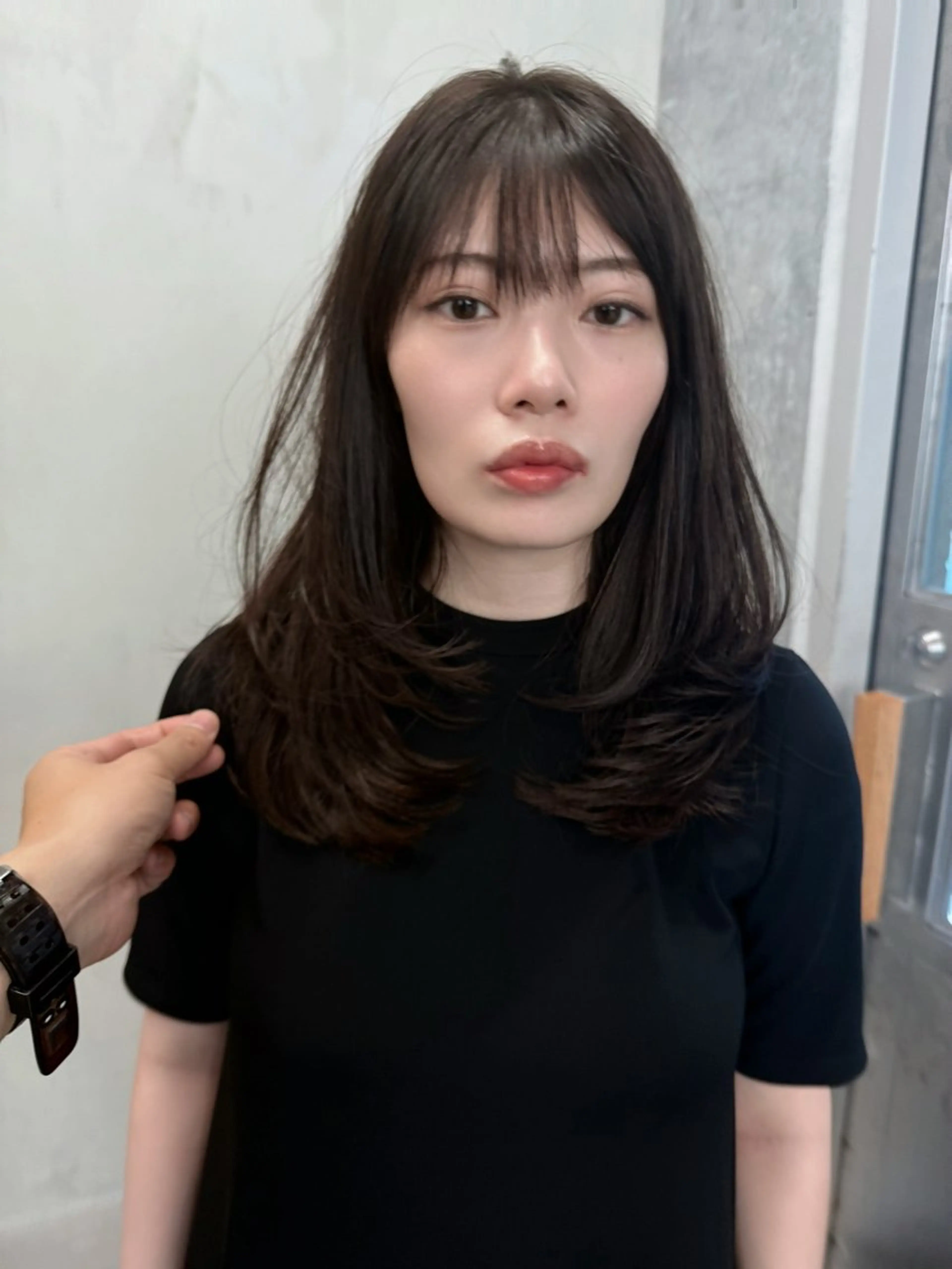 ロング カラー ロングレイヤー アッシュ ベージュカラー ブリーチ 透明感カラー カット ヘアカラー トリートメント 日本一丁寧なカット/ 小林輝🍀︎のヘアスタイル
