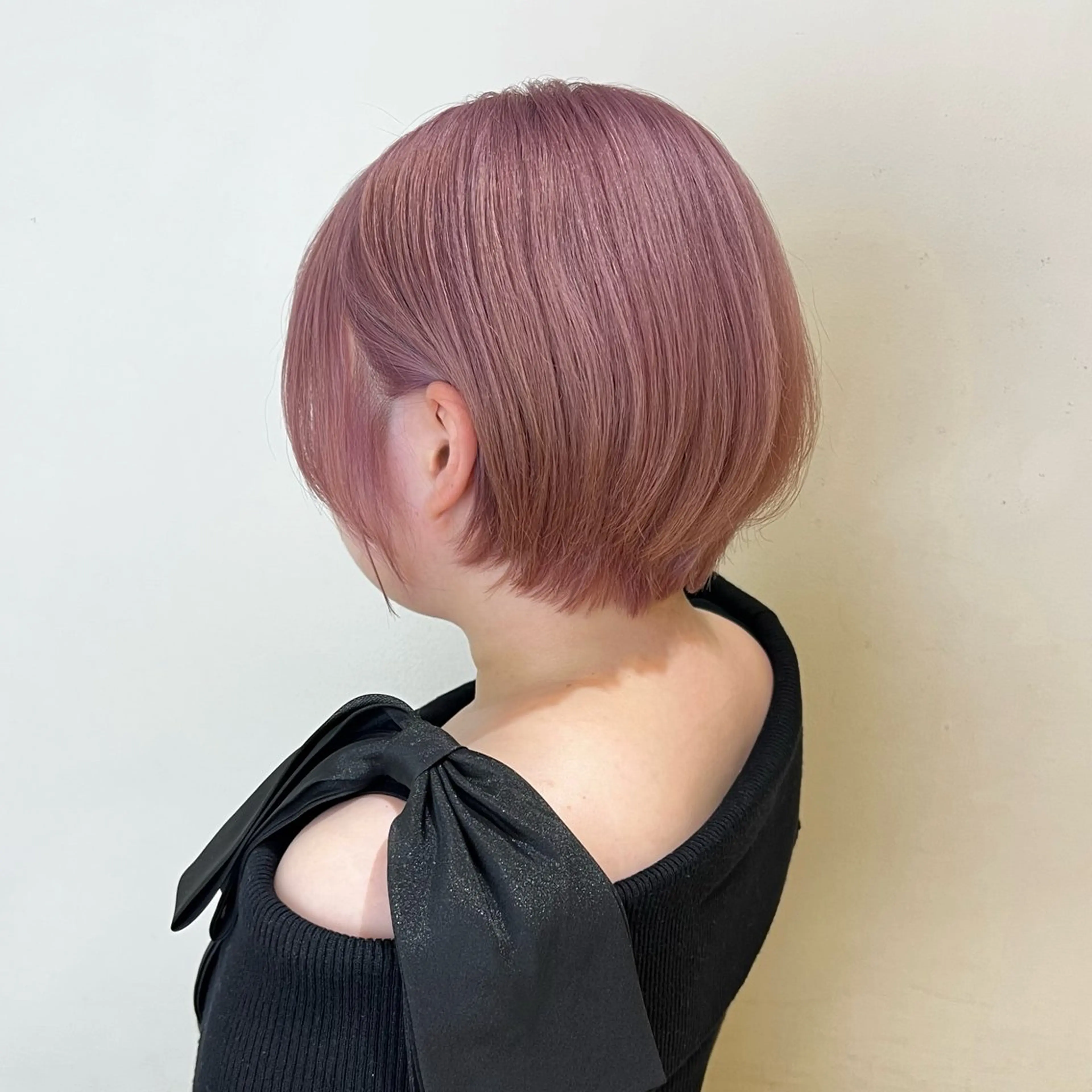 ショート ショートボブ ハンサムショート 丸みショート ボブ ショートヘア 'AXIS所属・松本 ひな子のヘアスタイル