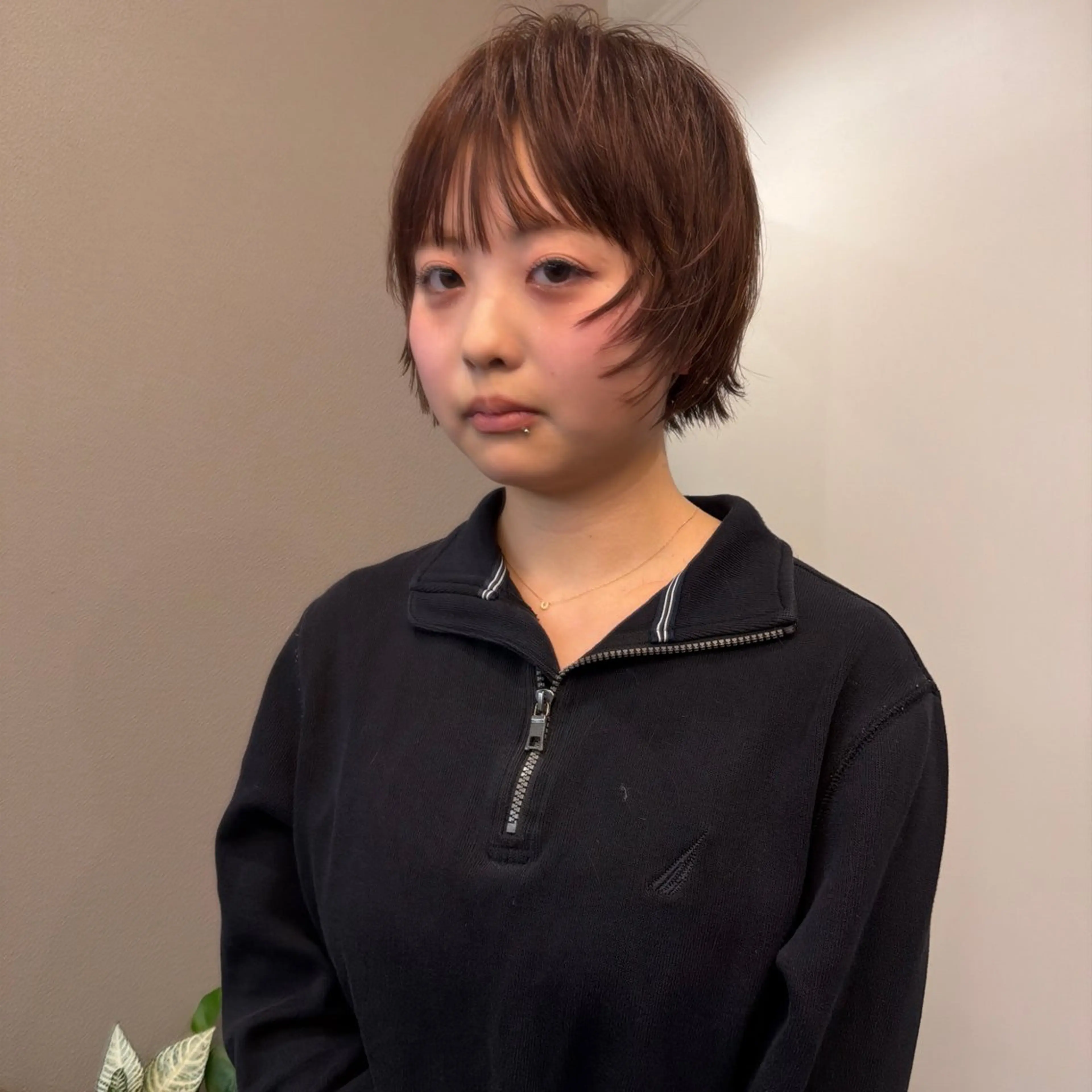 ショート カラー ...alley/Dreap所属・パーマ/透明感カラー 元町🌱takutoのヘアスタイル