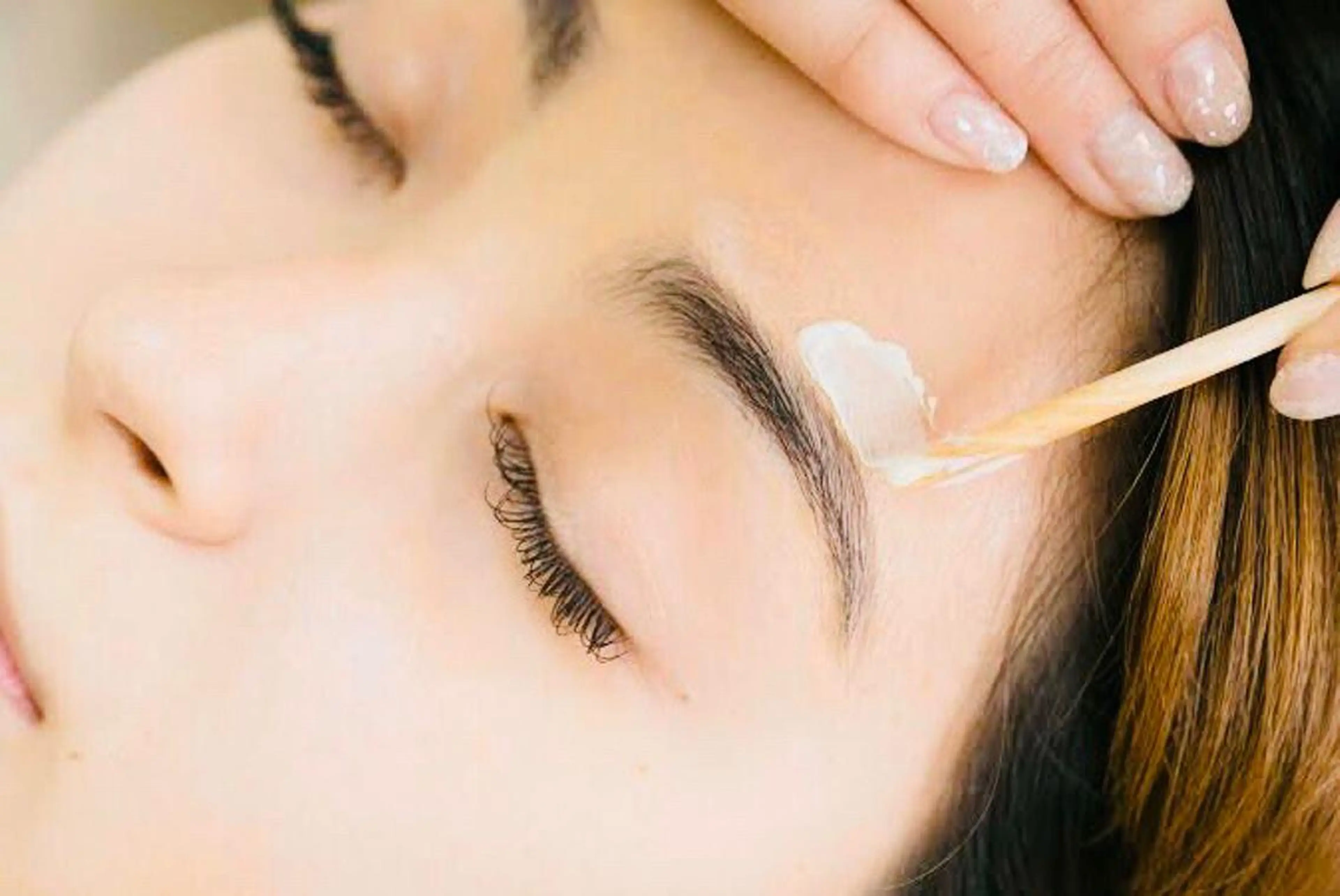 アイブロウ 眉毛ワックス脱毛 eyelash&eyebrow Luminous所属・Luminous まつげ&眉毛 専門店のマツエク・マツパデザイン