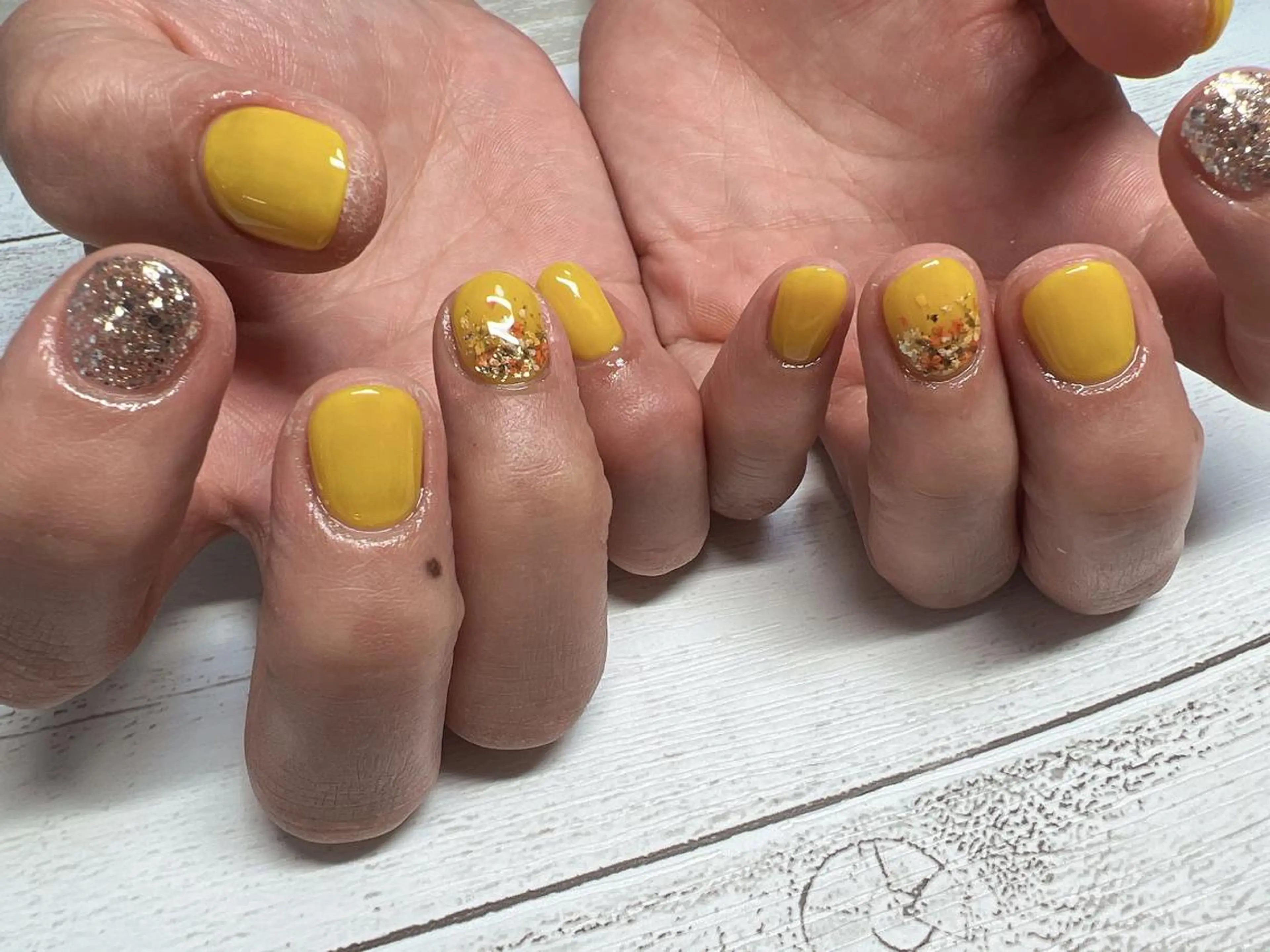 ネイル ハンドネイル Lavish nailのネイルデザイン