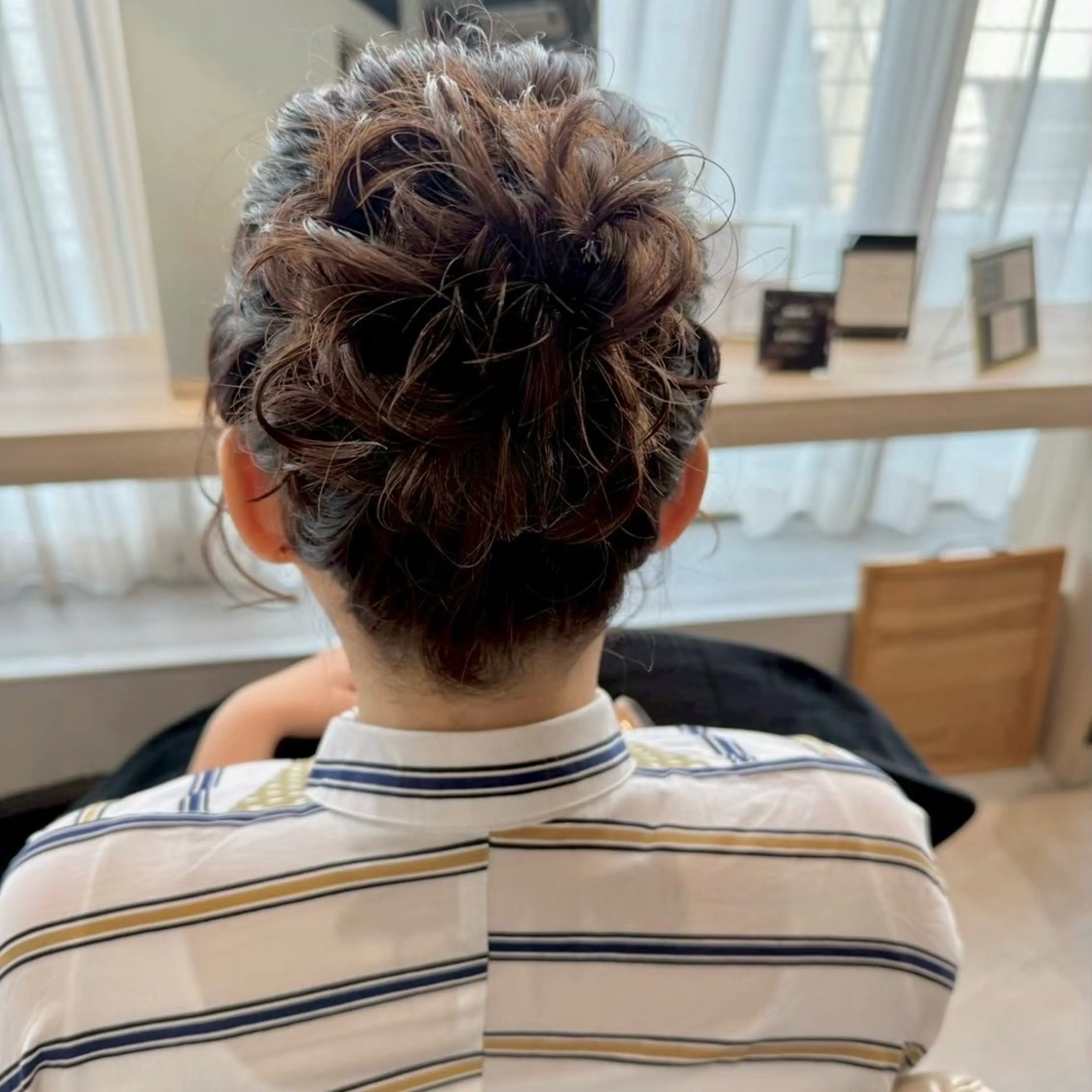 【お団子ヘア🍒】~ゆるふわヘアが大人気🌟高めお団子からツインお団子まで色んな印象に大変身できます🪄︎︎◝✩~の写真