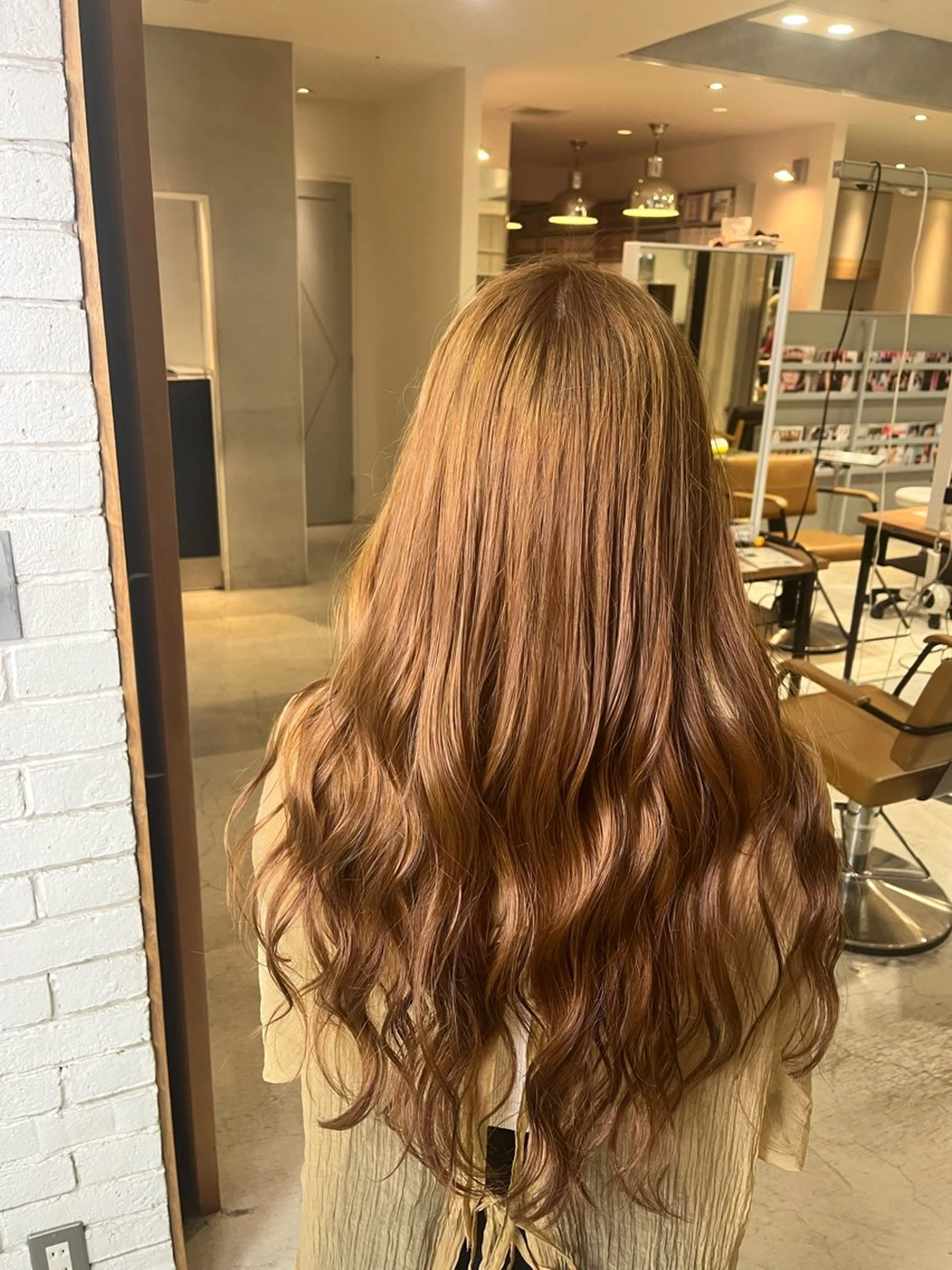 ロング カラー ブリーチ ダブルカラー lunty難波店所属・💋ギャル髪💋 かづき💖のヘアスタイル