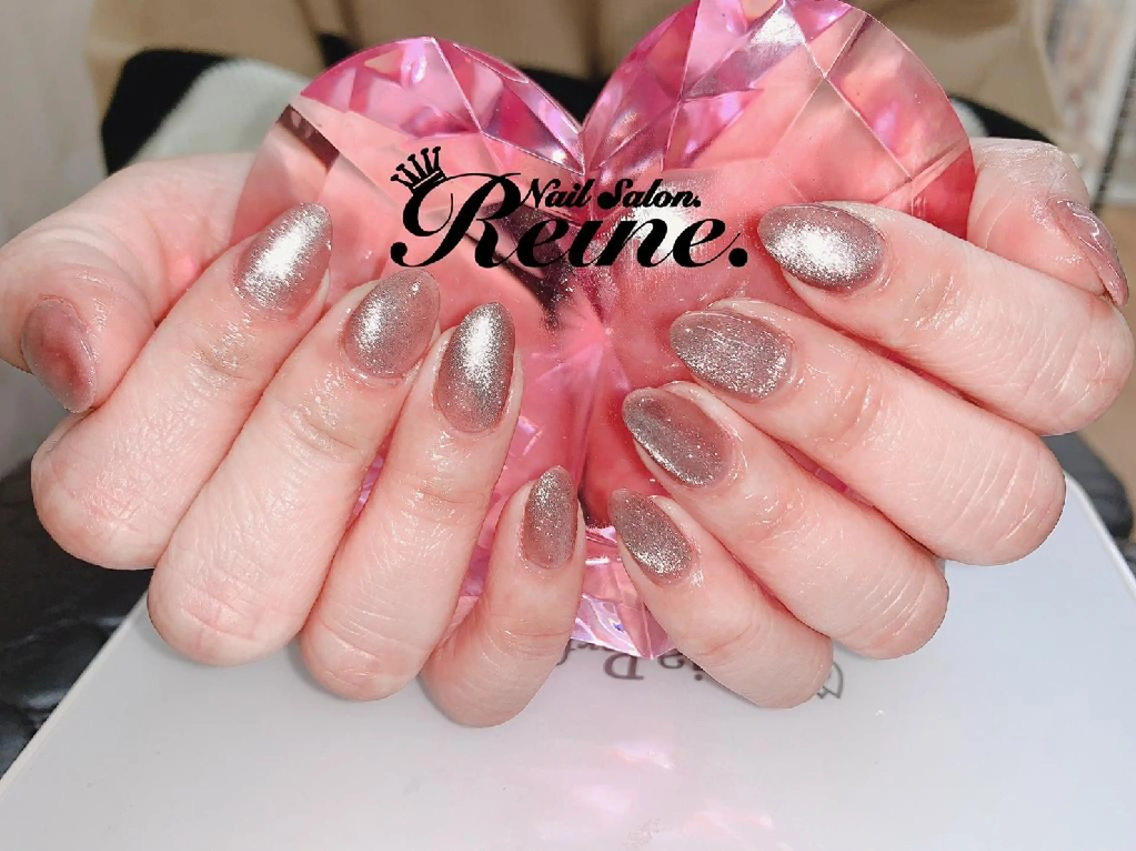 ネイル マグネットネイル Nailsalon Reine所属・玉栄 伶奈のネイルデザイン