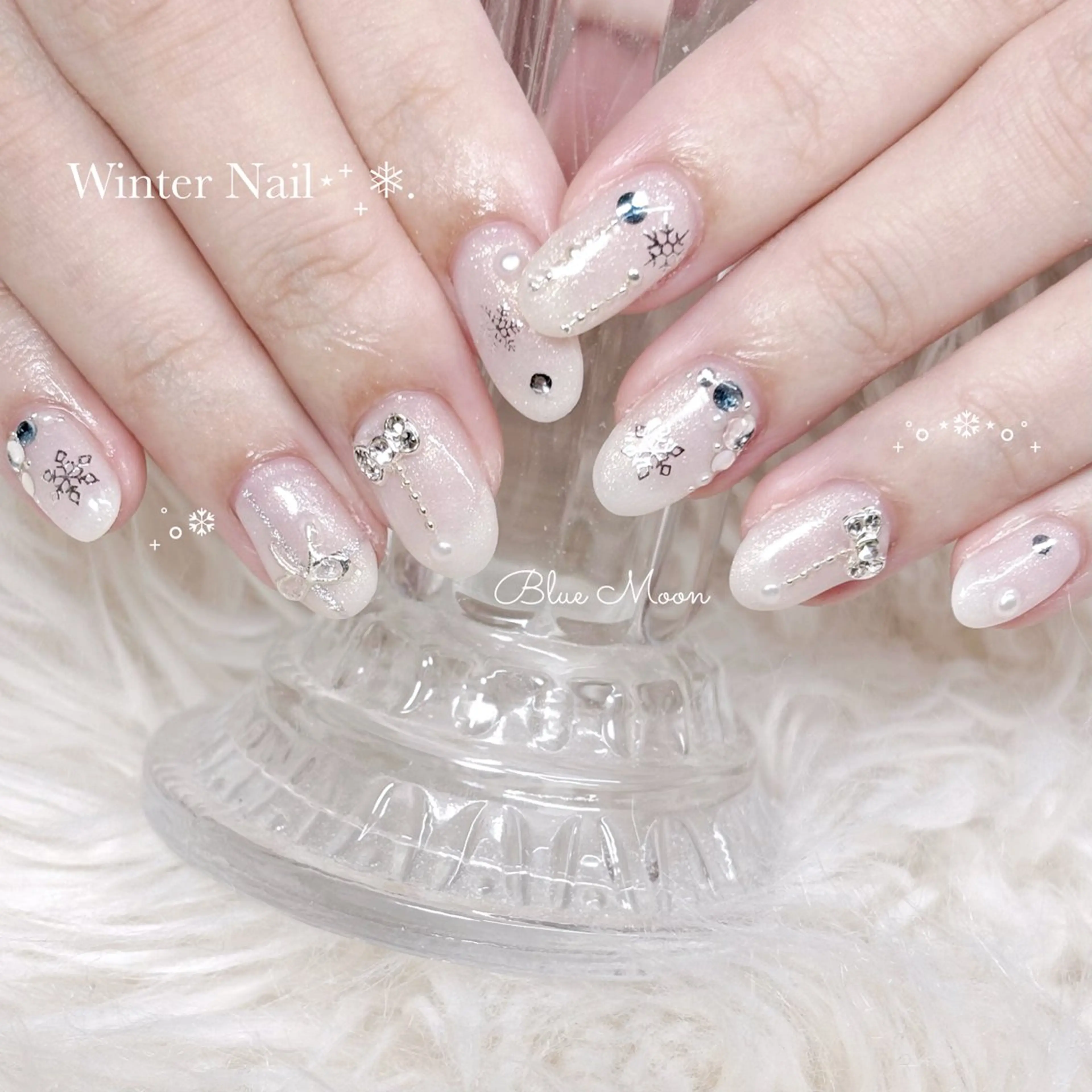 ネイル リボン ハンドネイル フットネイル ハンドケア nail salon Blue Moonのネイルデザイン