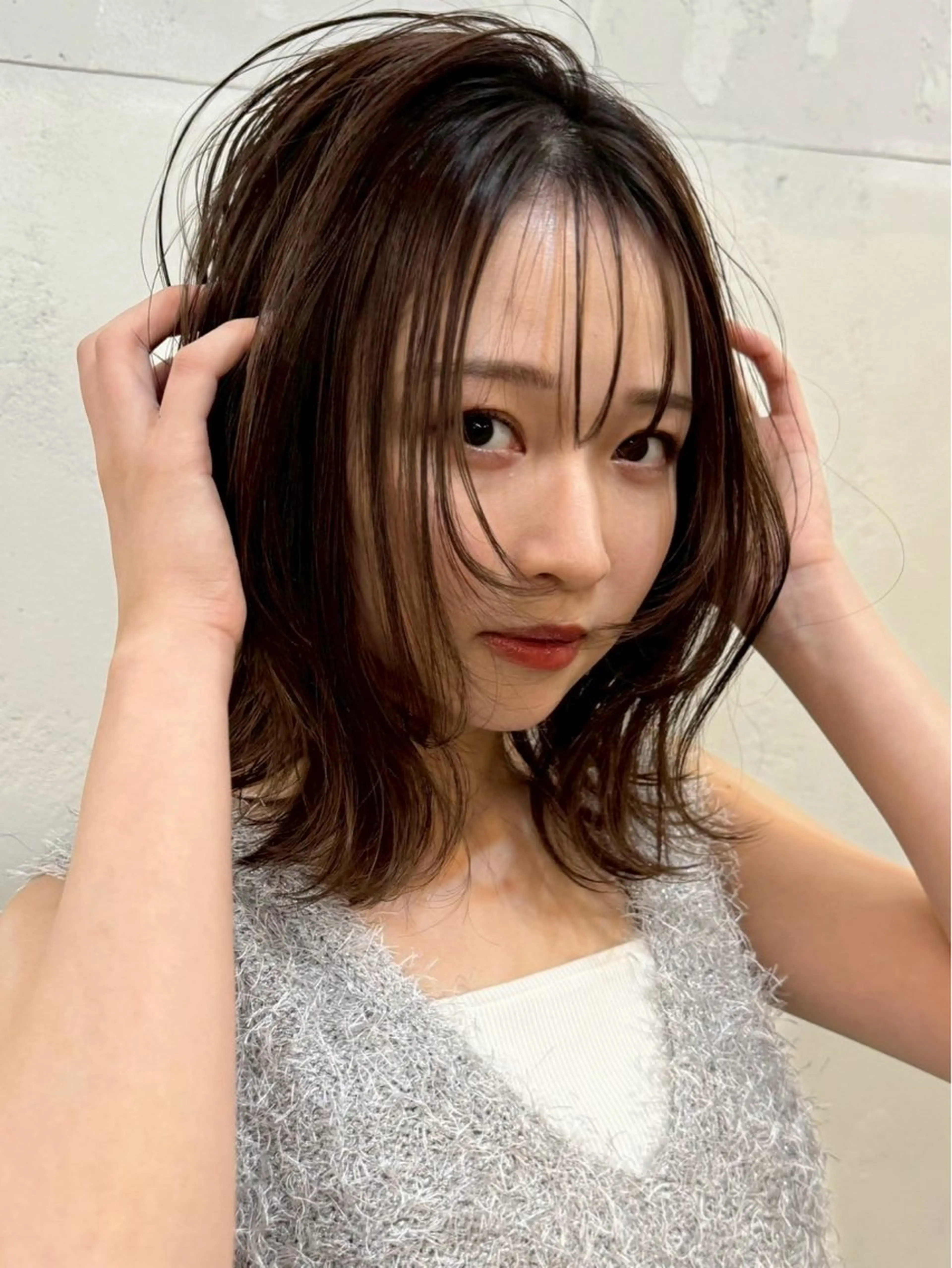 ミディアム new open Farbeのヘアスタイル