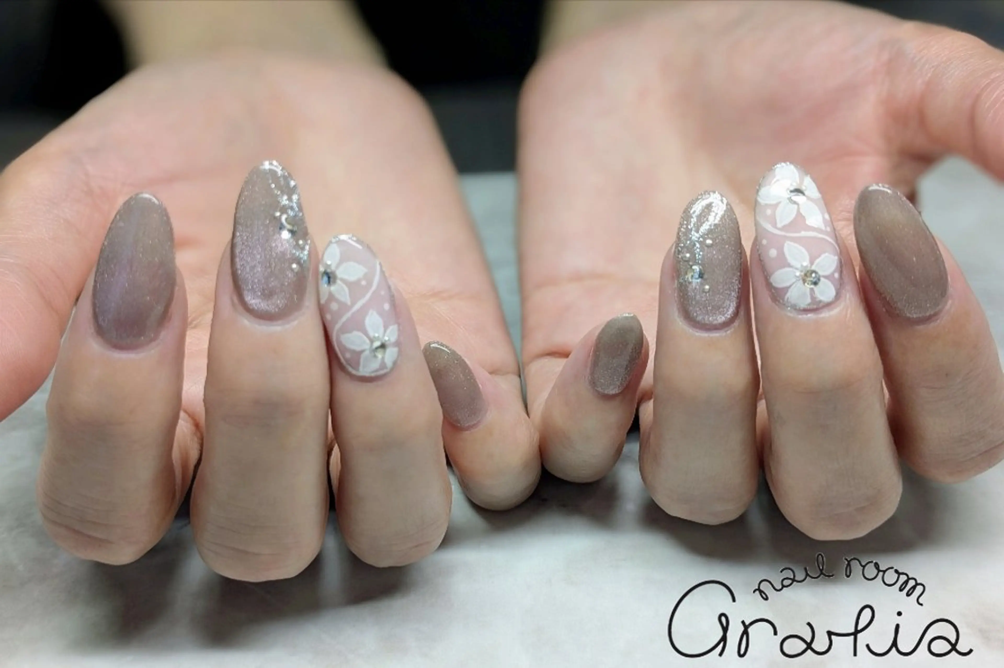 ネイル nail room gratia所属・gratia 中村のネイルデザイン