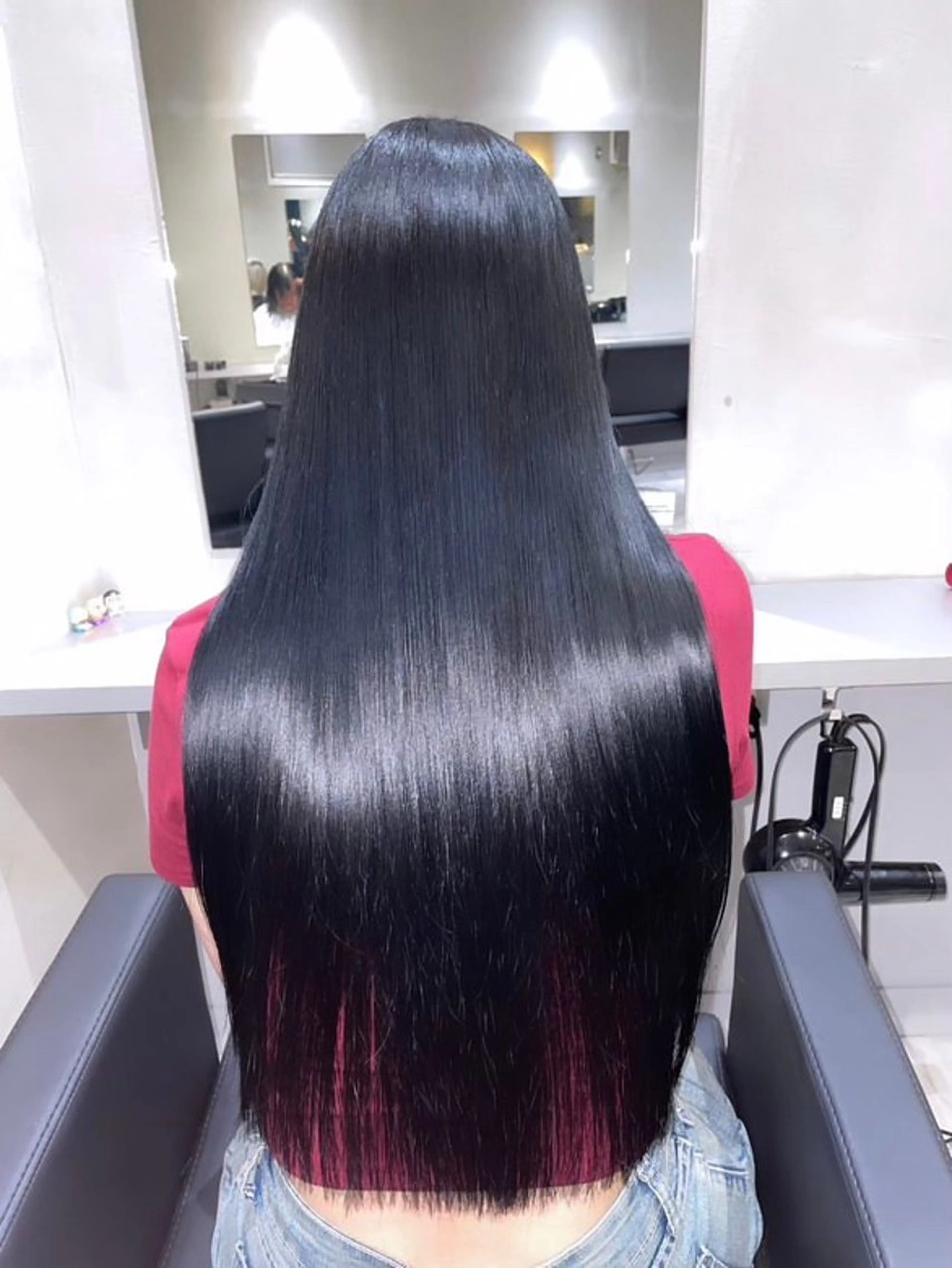 ロング カラー ヘアカラー トリートメント 韓国レイヤー/ ハッシュカットひかるのヘアスタイル