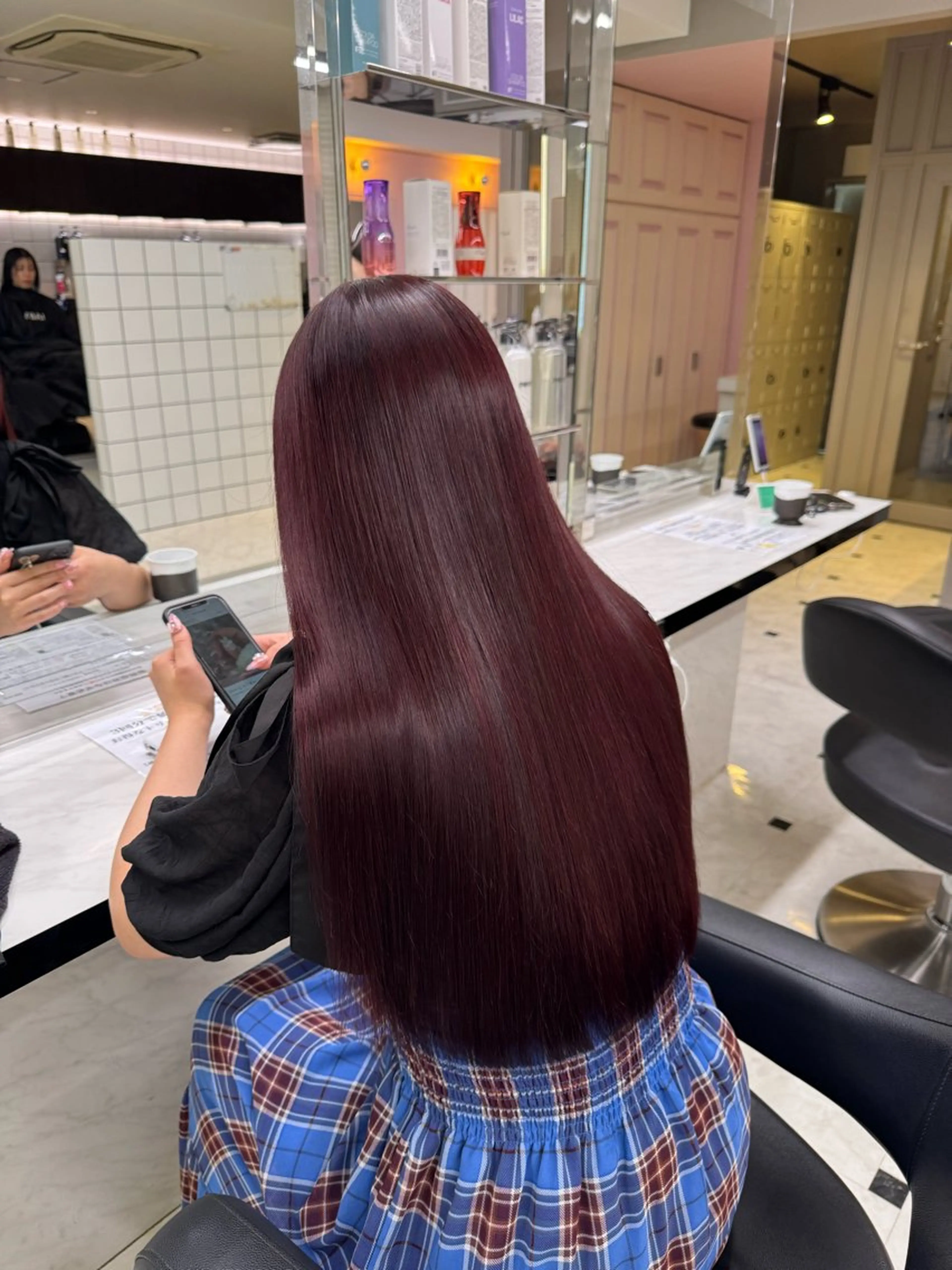 ロング ヘアカラー 韓国ガーリー🤍暖 色カラー🤍misaのヘアスタイル
