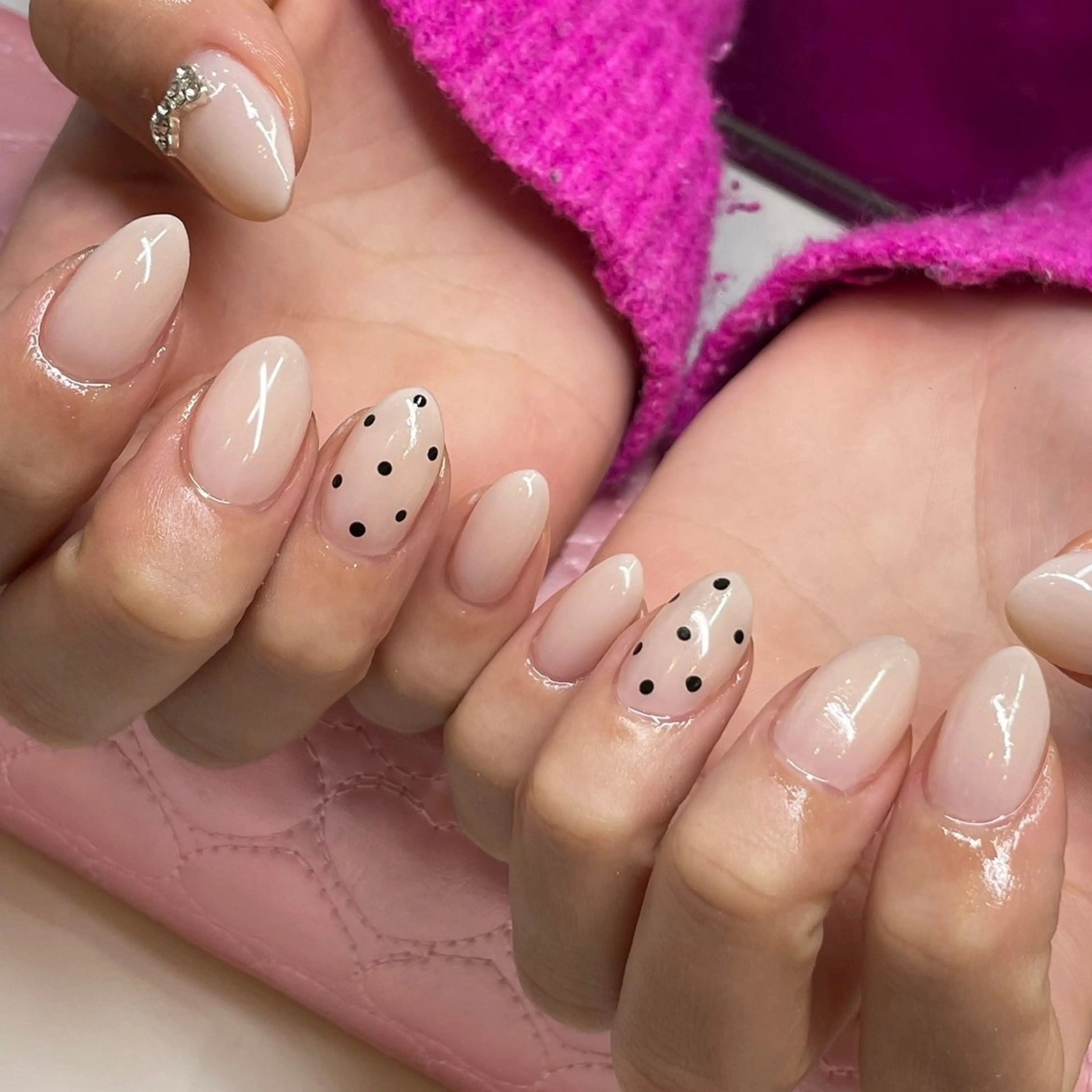 ネイル ドット ガーリー Epokku 心斎橋ネイルサロンのネイルデザイン