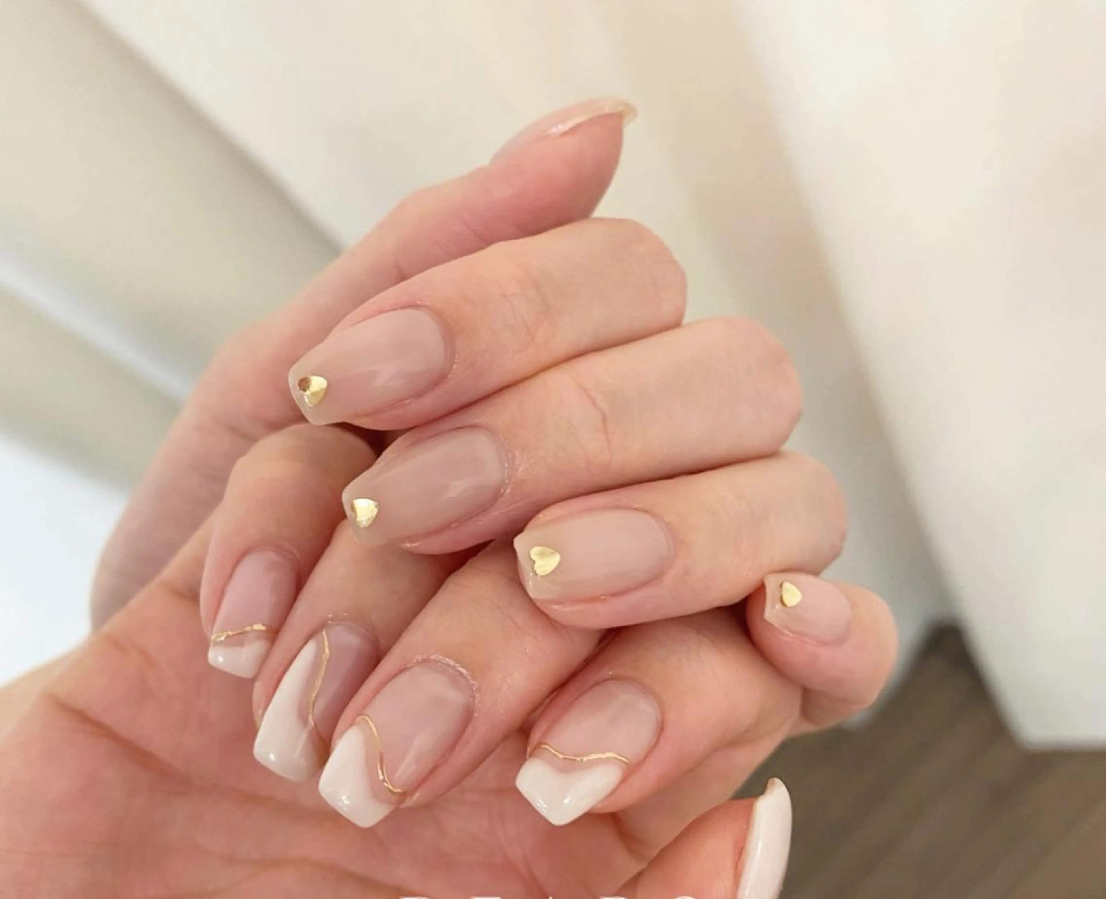 ネイル クリアネイル 長さ出し フットネイル フレンチネイル 氷ネイル・うるうるネイル ハンドネイル Moana Nail 長さだし専門店のネイルデザイン