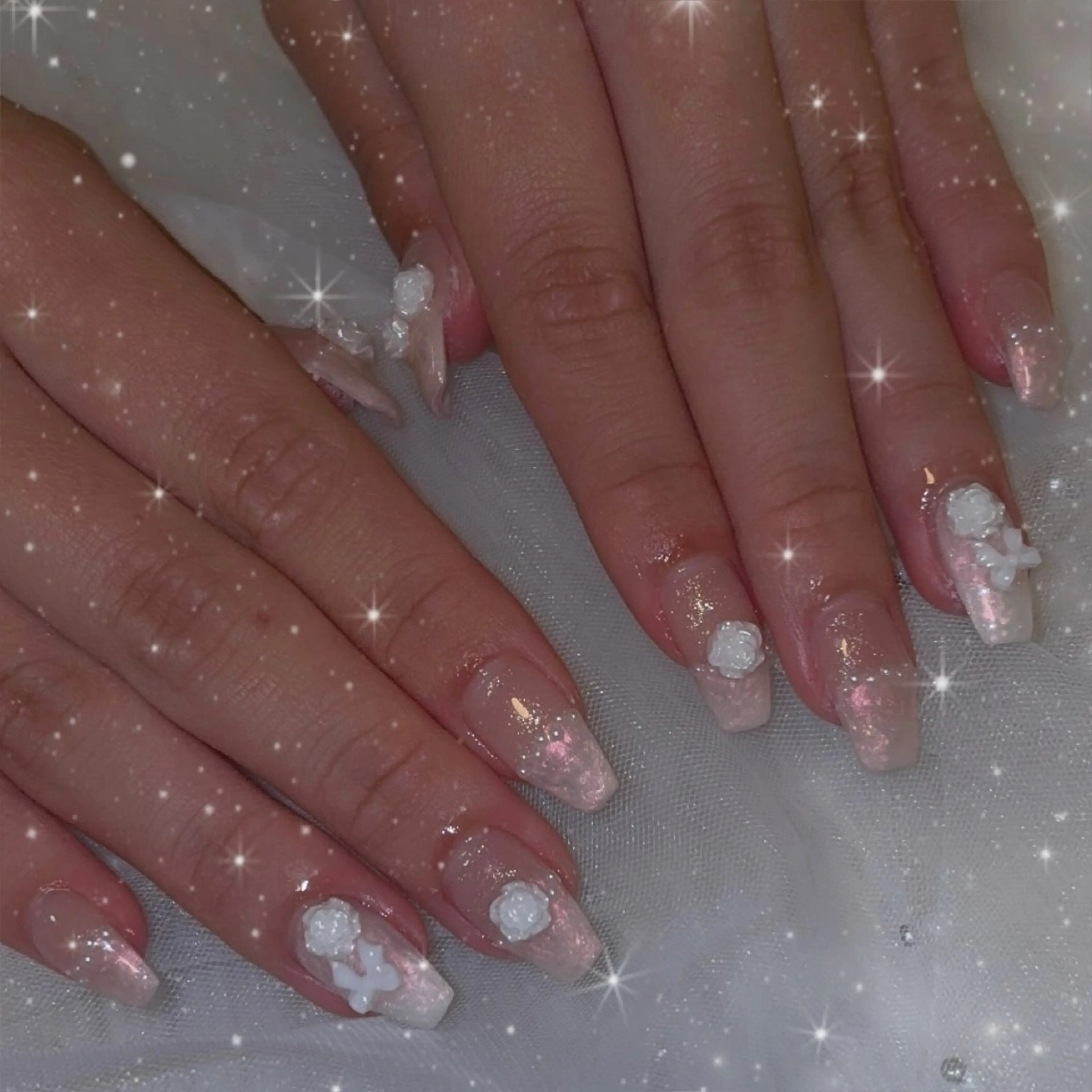 ネイル LUANA所属・LUANA ジュリのネイルデザイン