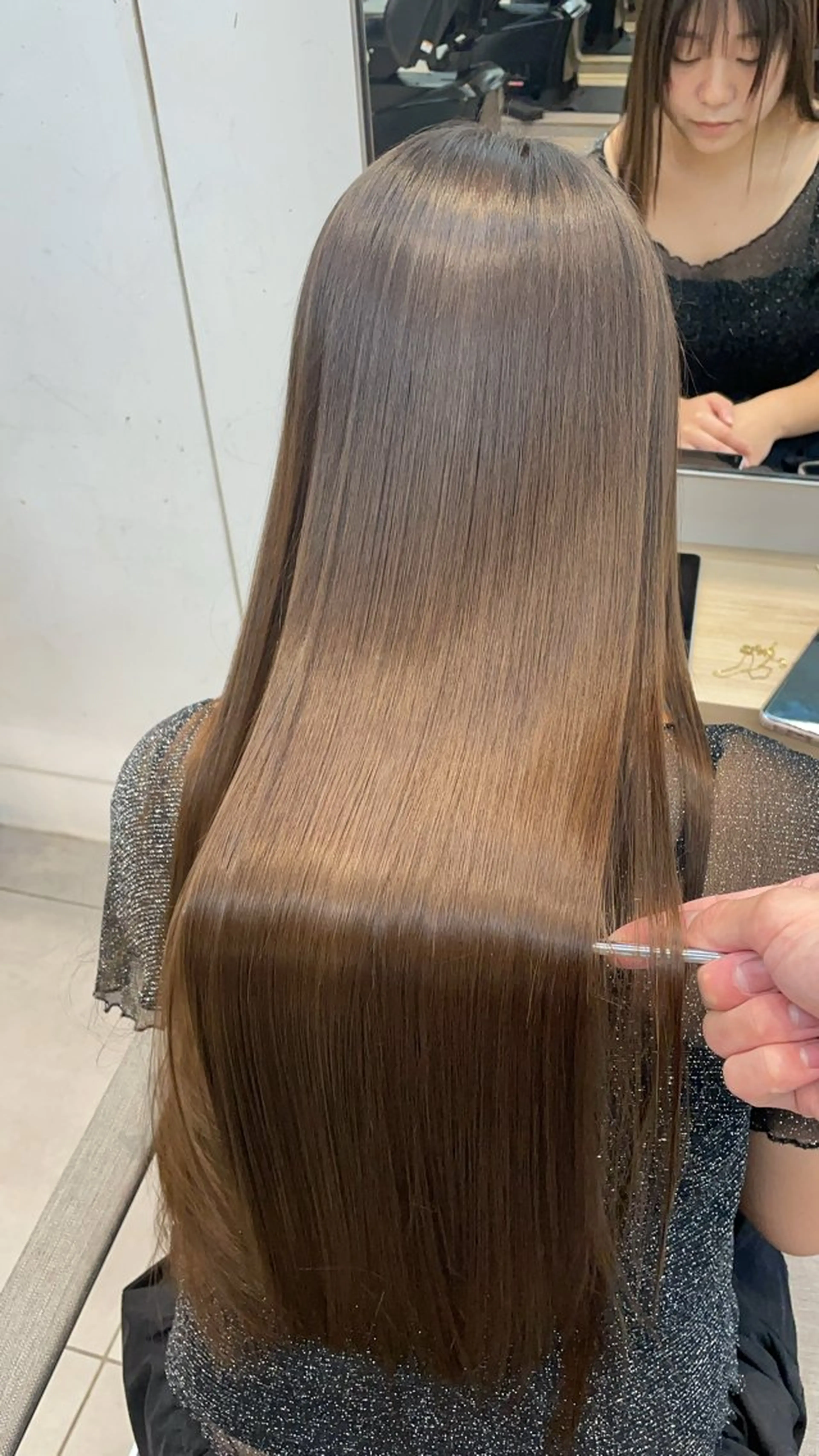 ロング カット 縮毛矯正 トリートメント ヘッドスパ ✨髪質改善✨美髪 矯正🫧小泉のヘアスタイル