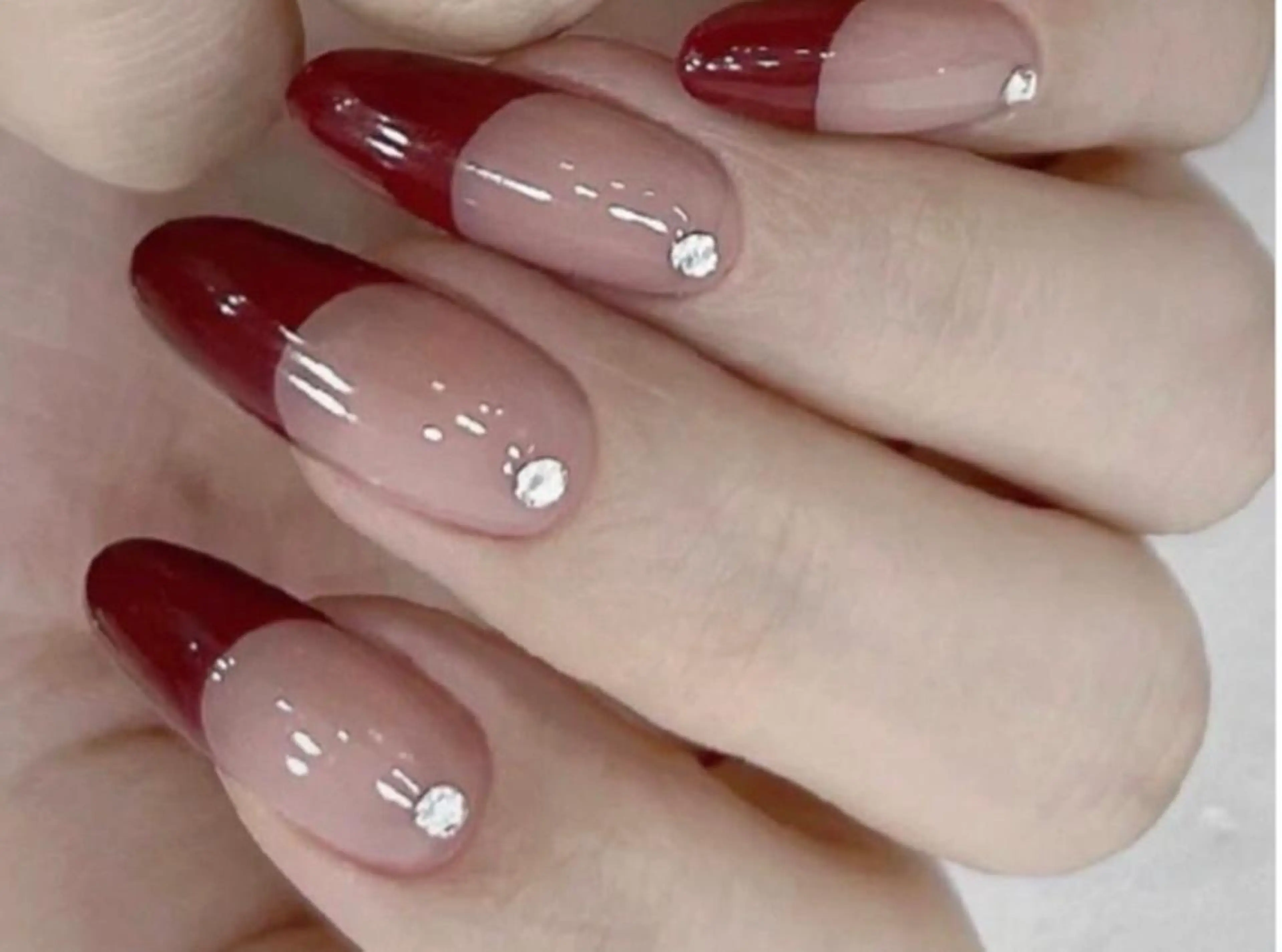 ネイル オーロラネイル べっ甲ネイル クリアネイル 氷ネイル・うるうるネイル 韓国ネイル ネイルサロン KARIのネイルデザイン