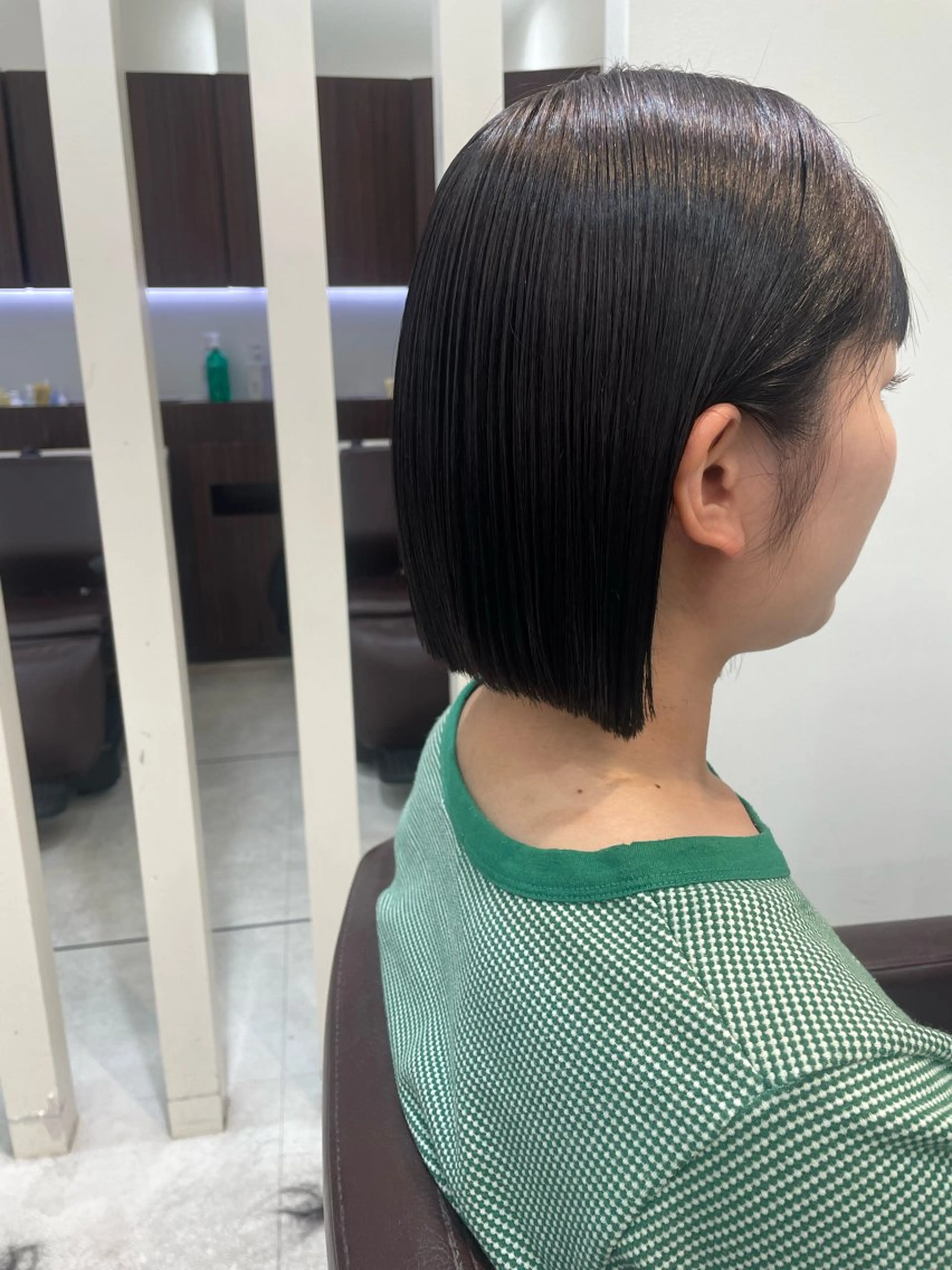 ショート カラー 切りっぱなしボブ グレージュ ボブ カット ヘアカラー トリートメント TAYA千葉そごう店所属・【千葉駅南口歩1分】 MAKAのヘアスタイル