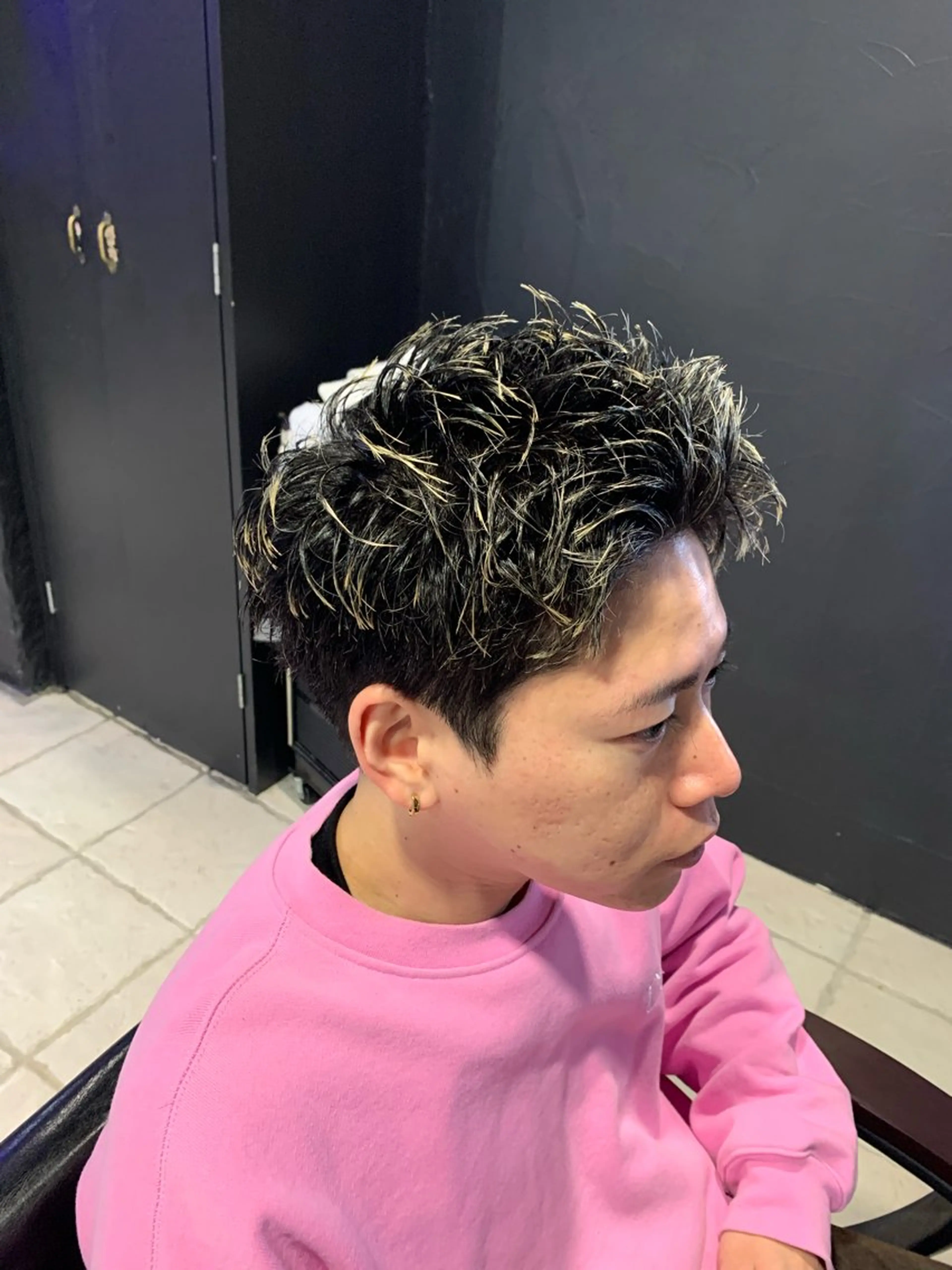 ショート メンズ スパイキーショート ショートヘア カット ヘアセット メンズパーマ/難波/ 心斎橋　室園亮佑のヘアスタイル