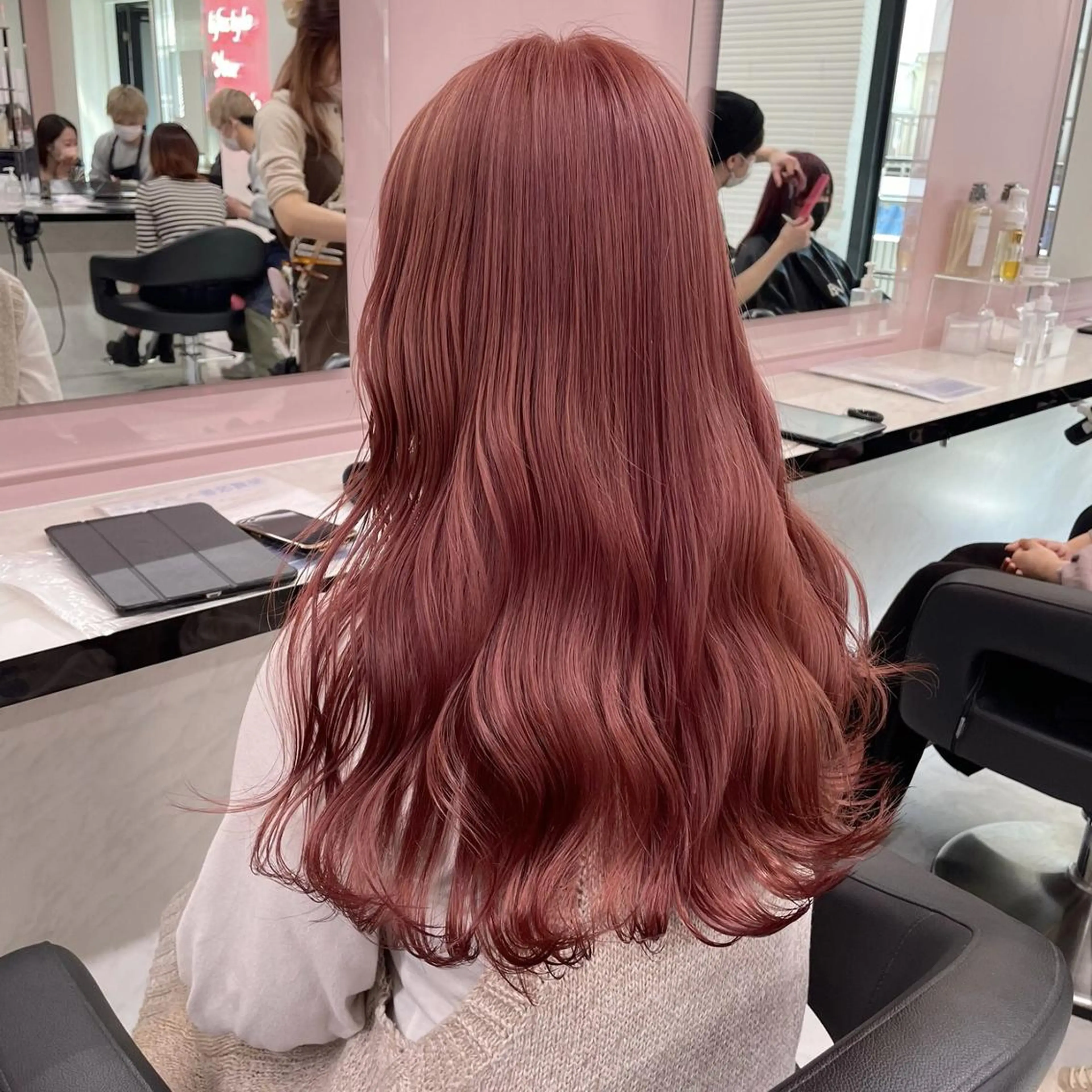 【‪‪🎀ミニモSALE‪‪🎀‬】ブリーチありorなし大人気ダブルカラー➕ダメージレス髪質改善トリートメント🫧の写真