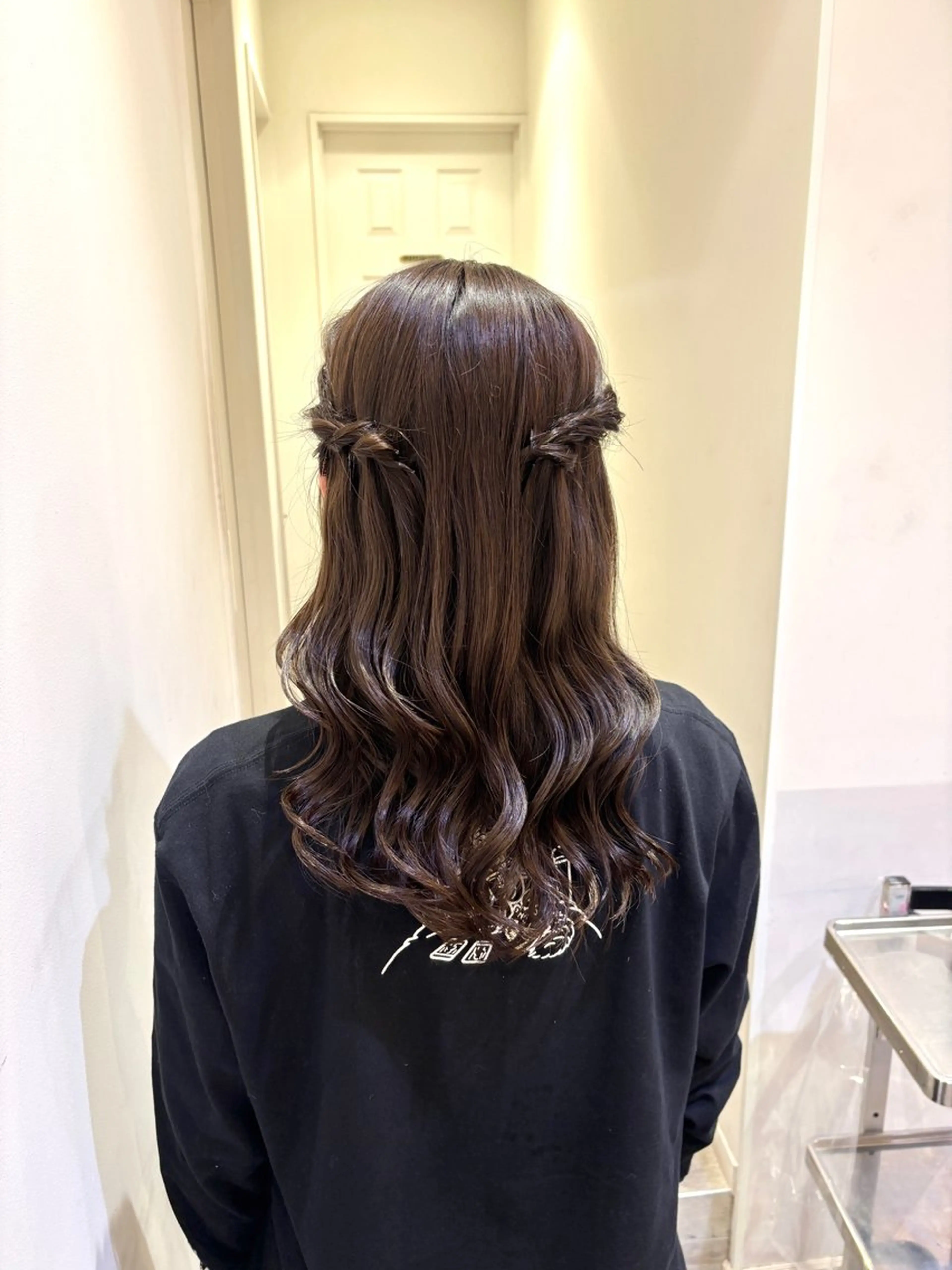 ヘアアレンジ ヘアセット 🍒垢抜けカラー 耳つぼ ヘアメあずみのヘアスタイル