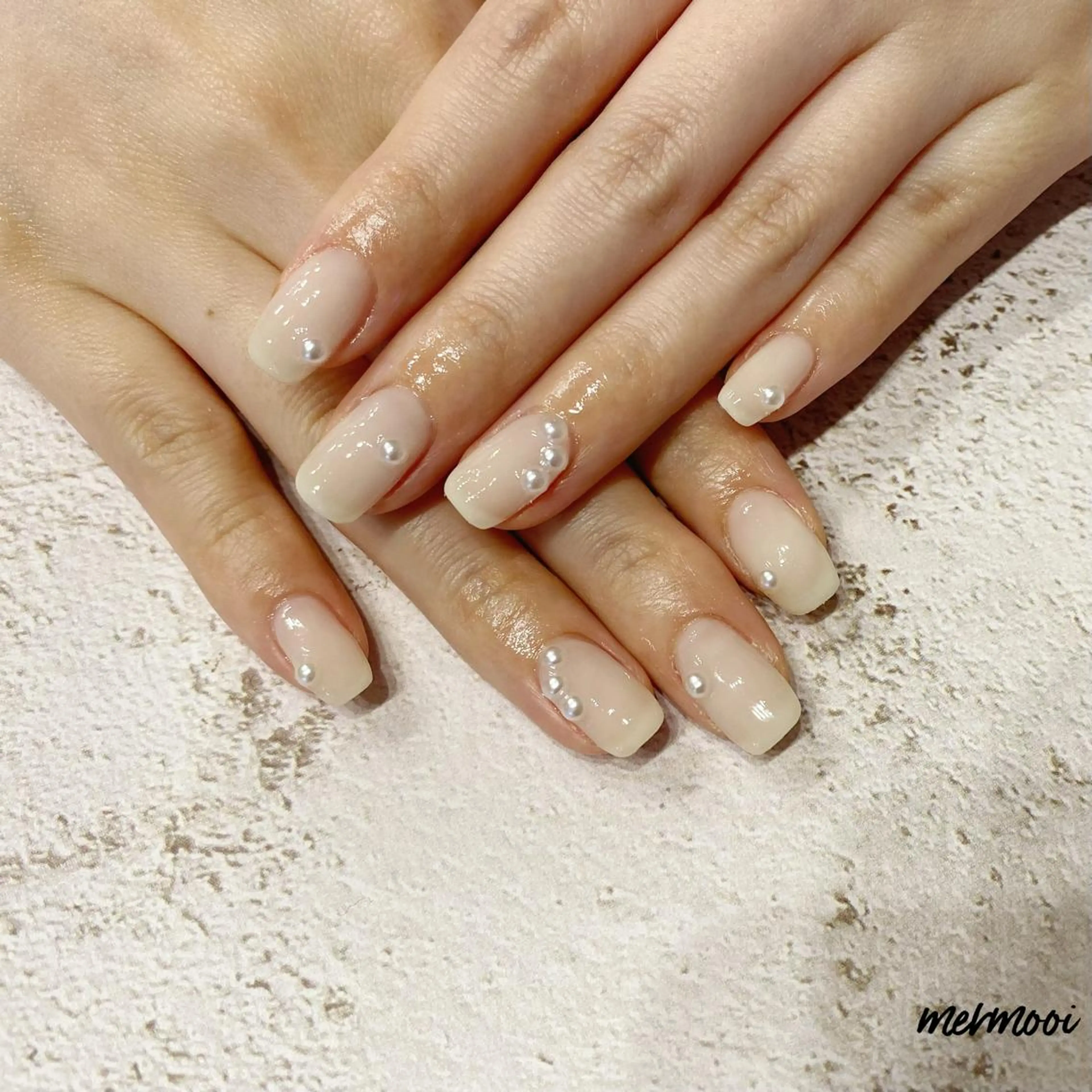 ネイル 氷ネイル・うるうるネイル キラキラネイル ニュアンスネイル スカルプネイル シンプルネイル ハンドネイル mermooi nailのネイルデザイン