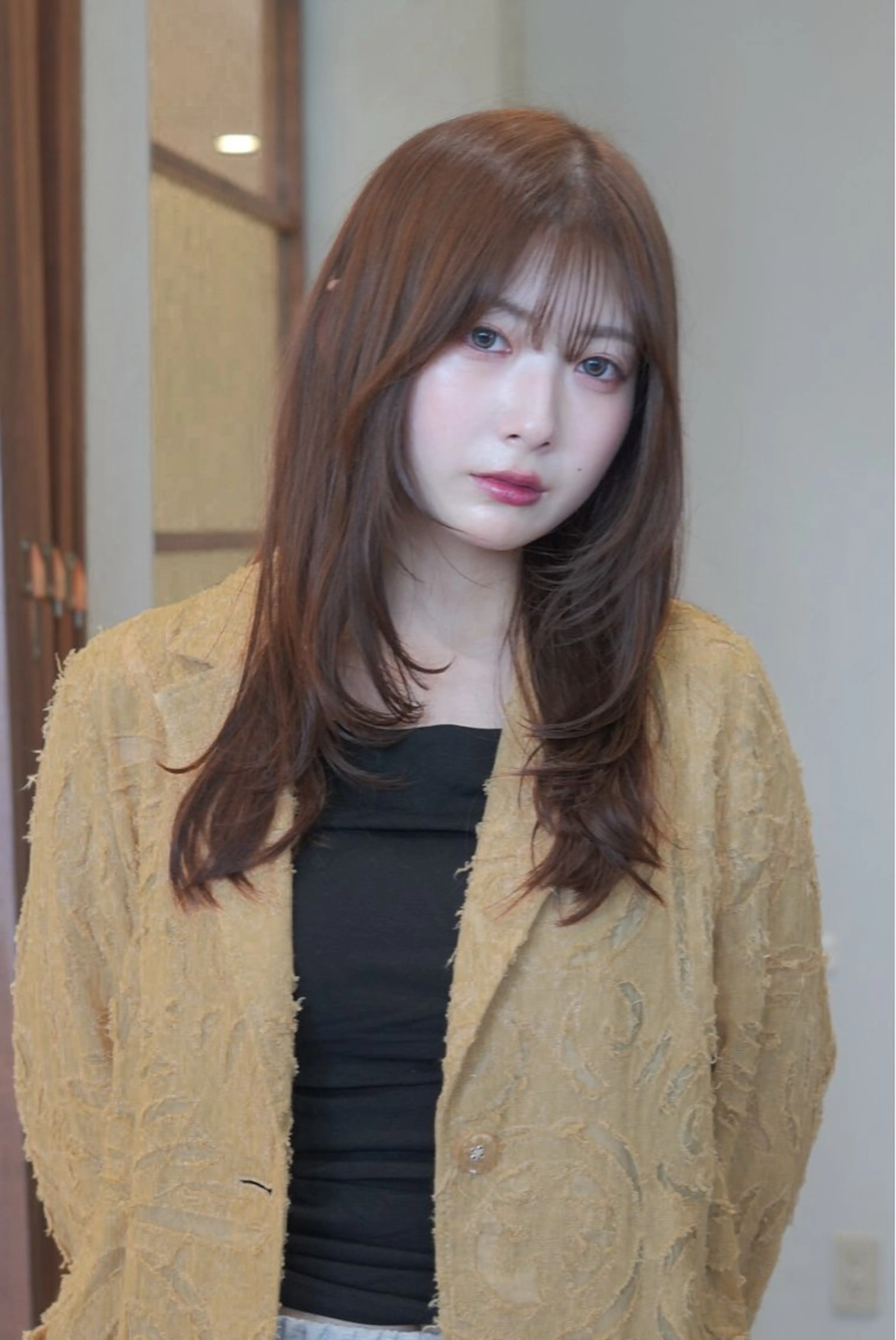セミロング 平居 舞白のヘアスタイル