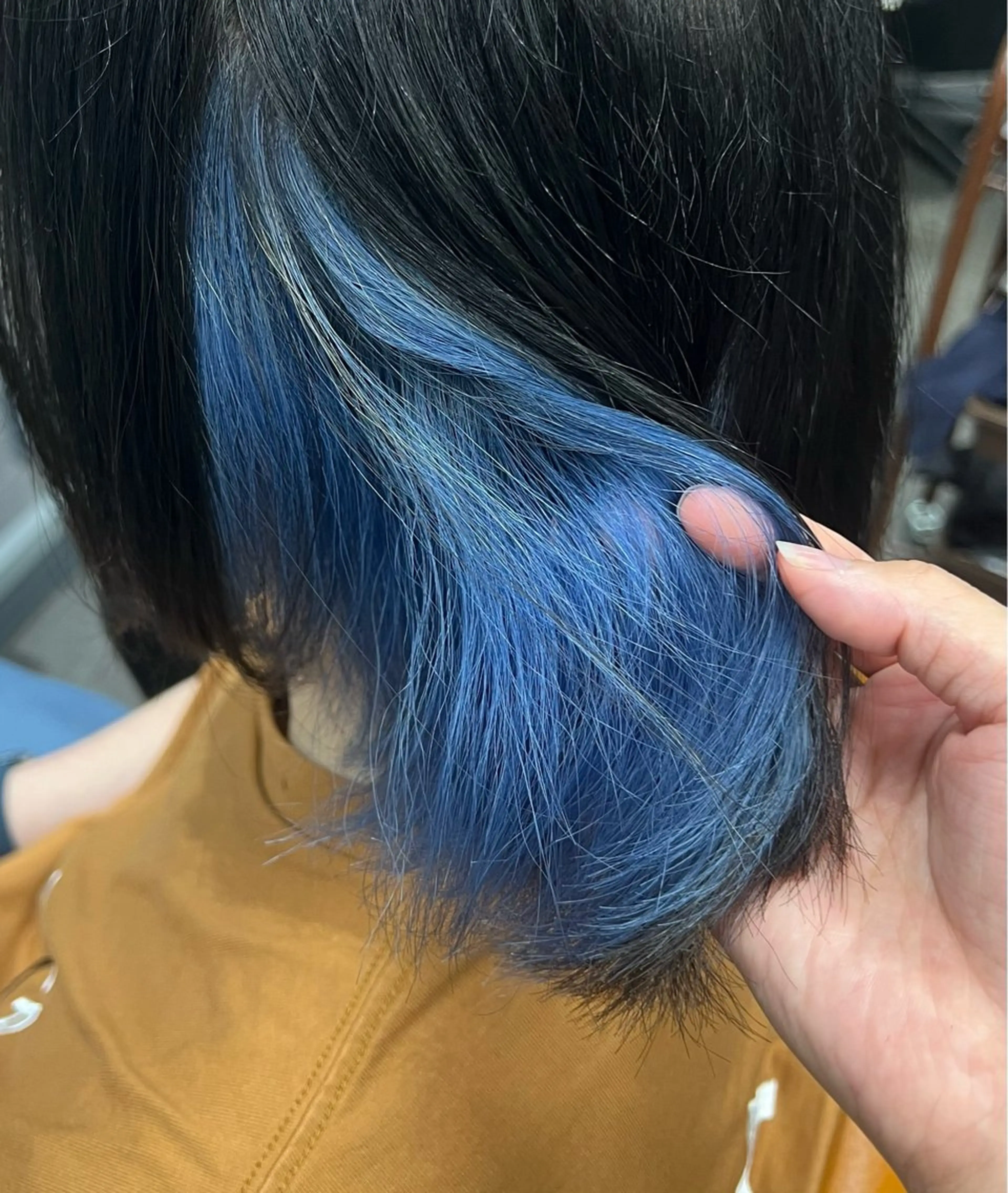 ミディアム カラー ヘアカラー トリートメント 色落ち可愛い艶ハイト ーン🧊AZUKIのヘアスタイル