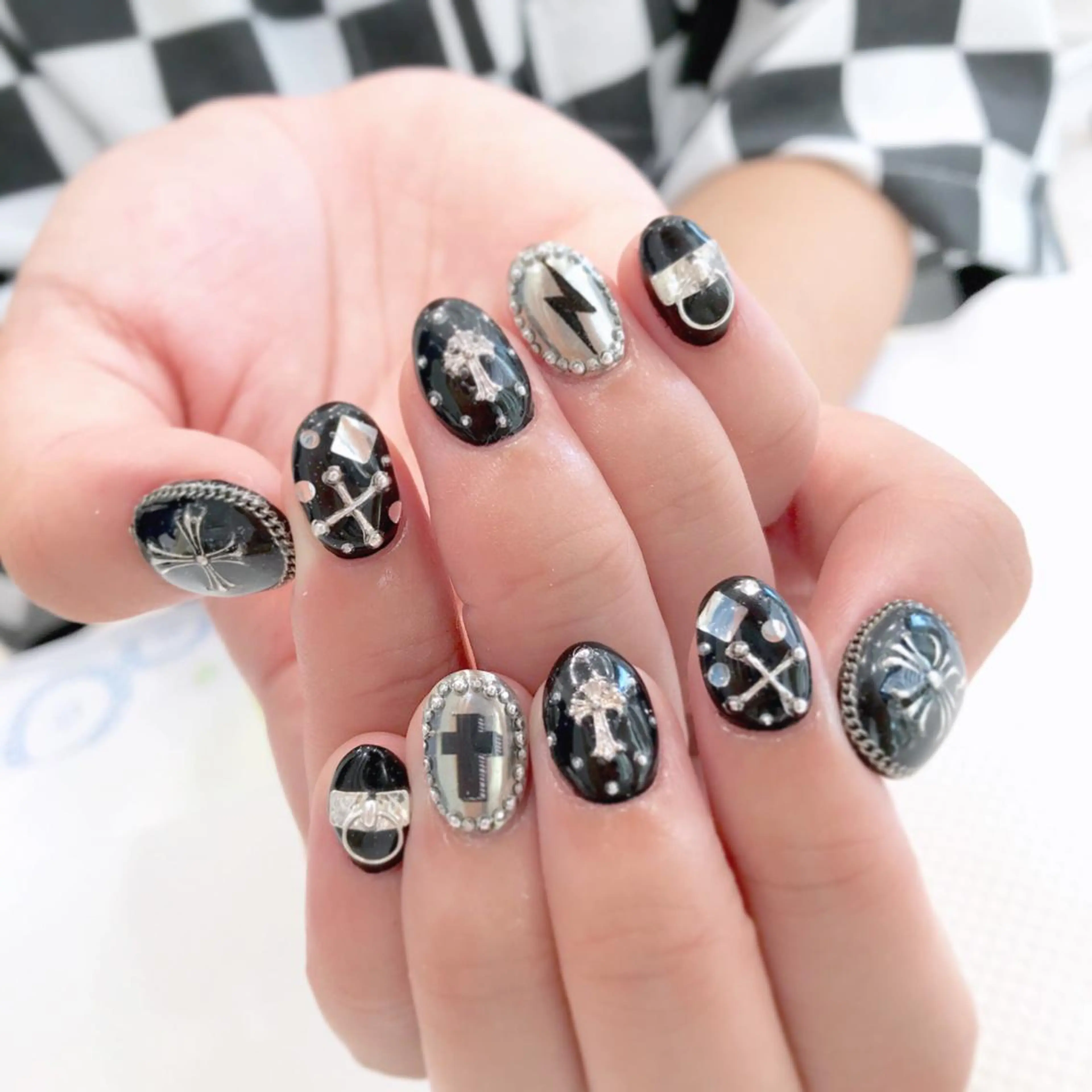 ネイル Ash関内ネイリスト 荒木のネイルデザイン