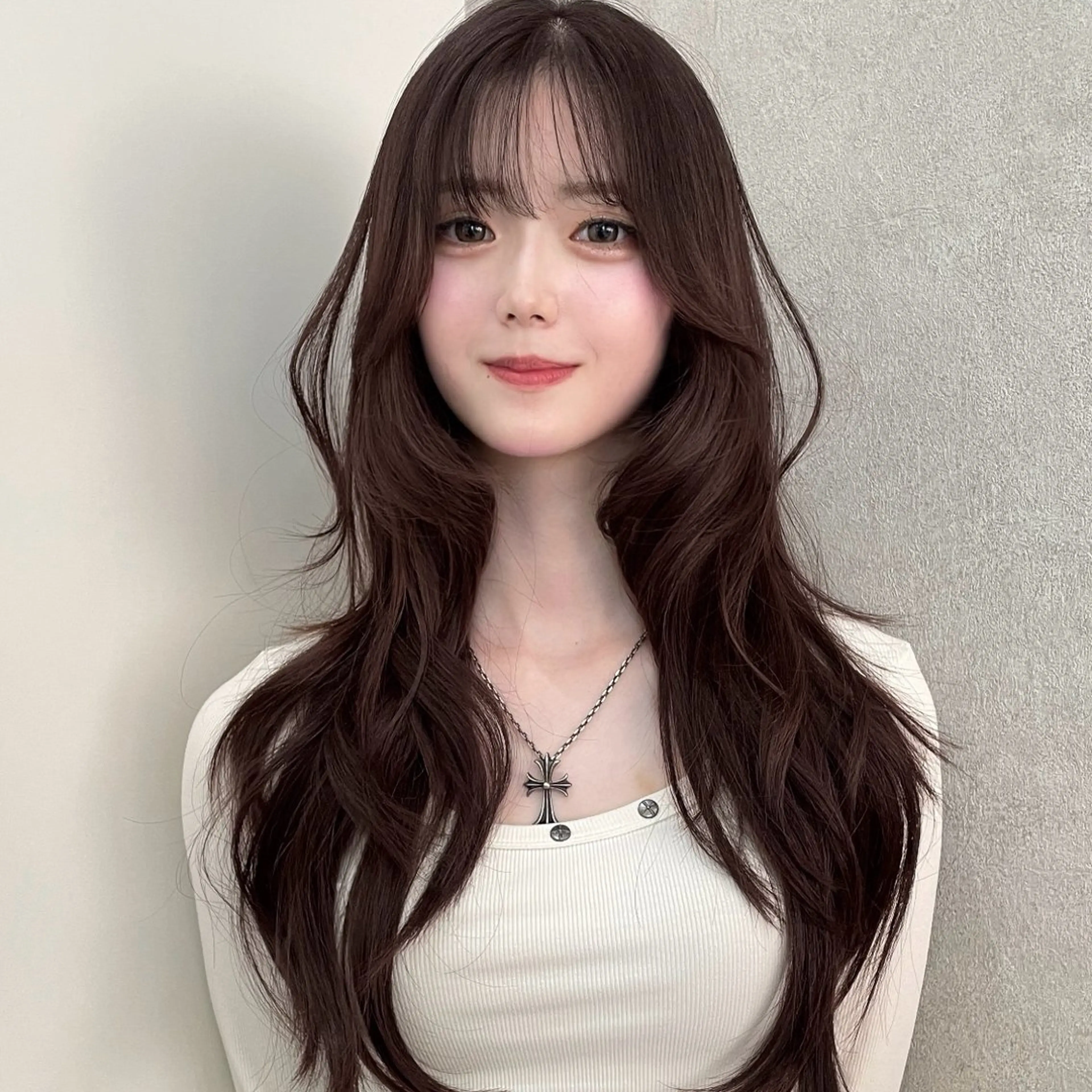 ロング カット ヘアカラー トリートメント ヘッドスパ ヘアセット 韓国ハッシュカット✨ 🤍レイヤーカット✨のヘアスタイル