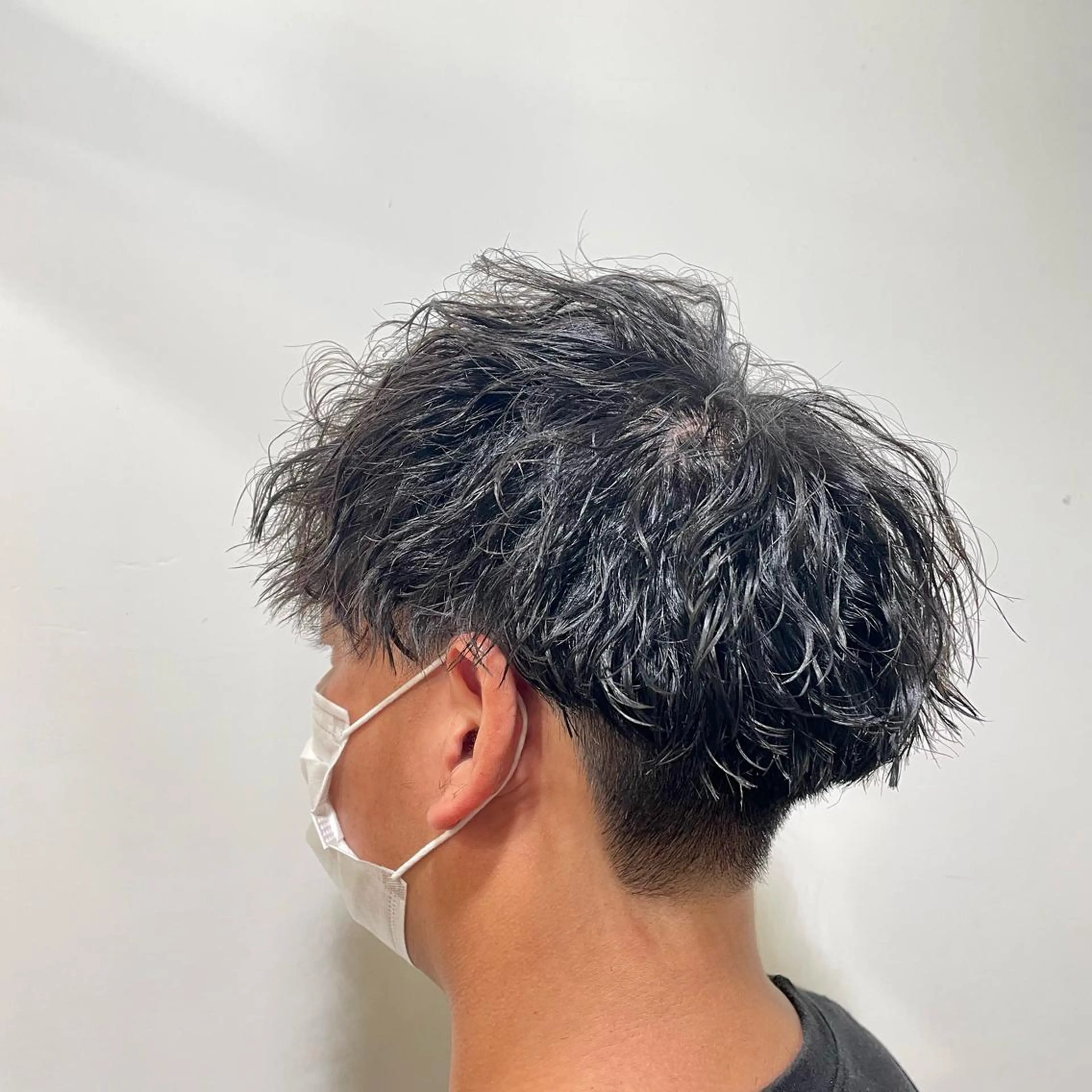 ショート パーマ メンズ サトウ コウキのヘアスタイル