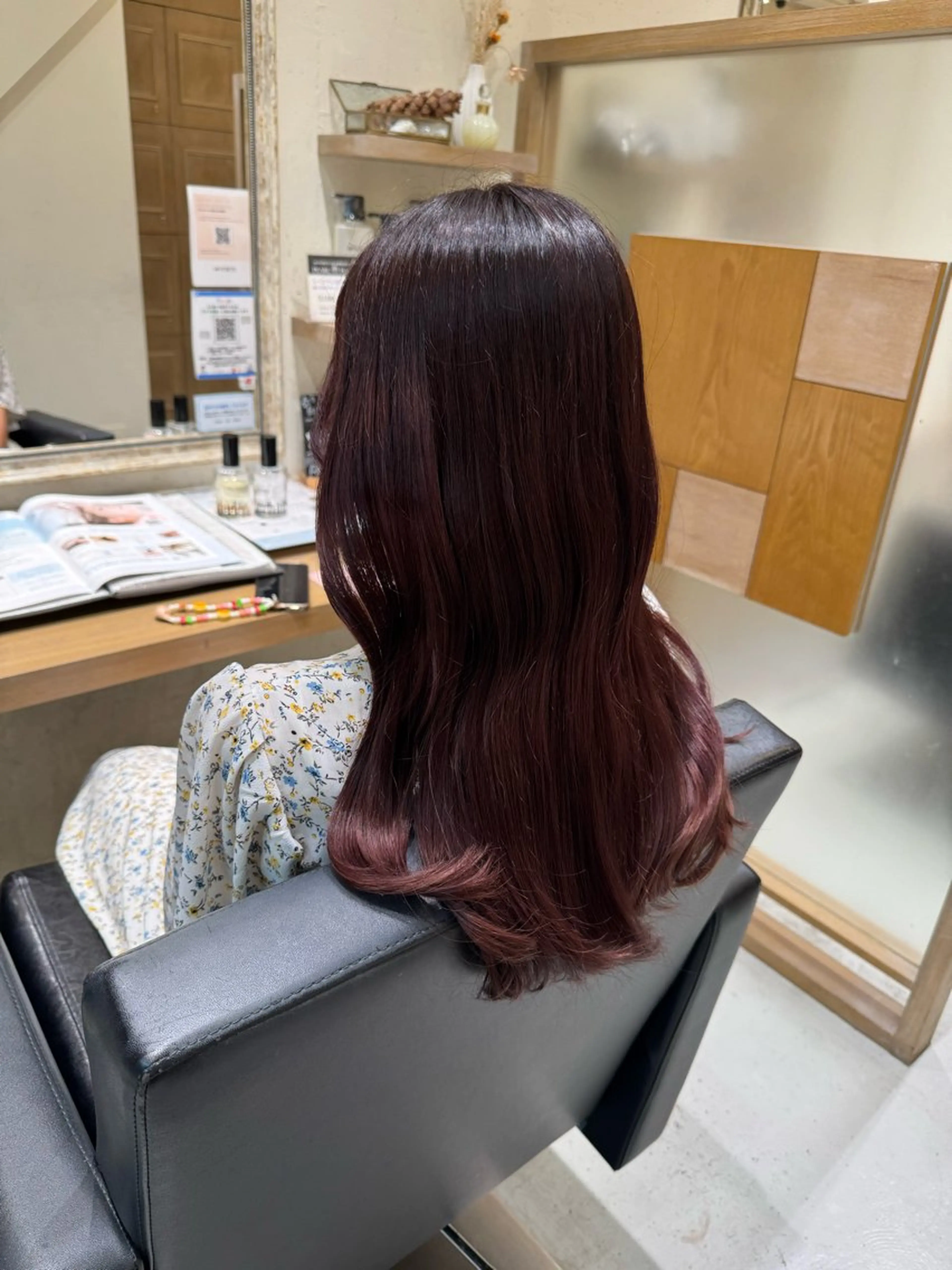 セミロング ヘアカラー トリートメント 透明感カラー/髪質改 善/束感まつ毛/にかのヘアスタイル