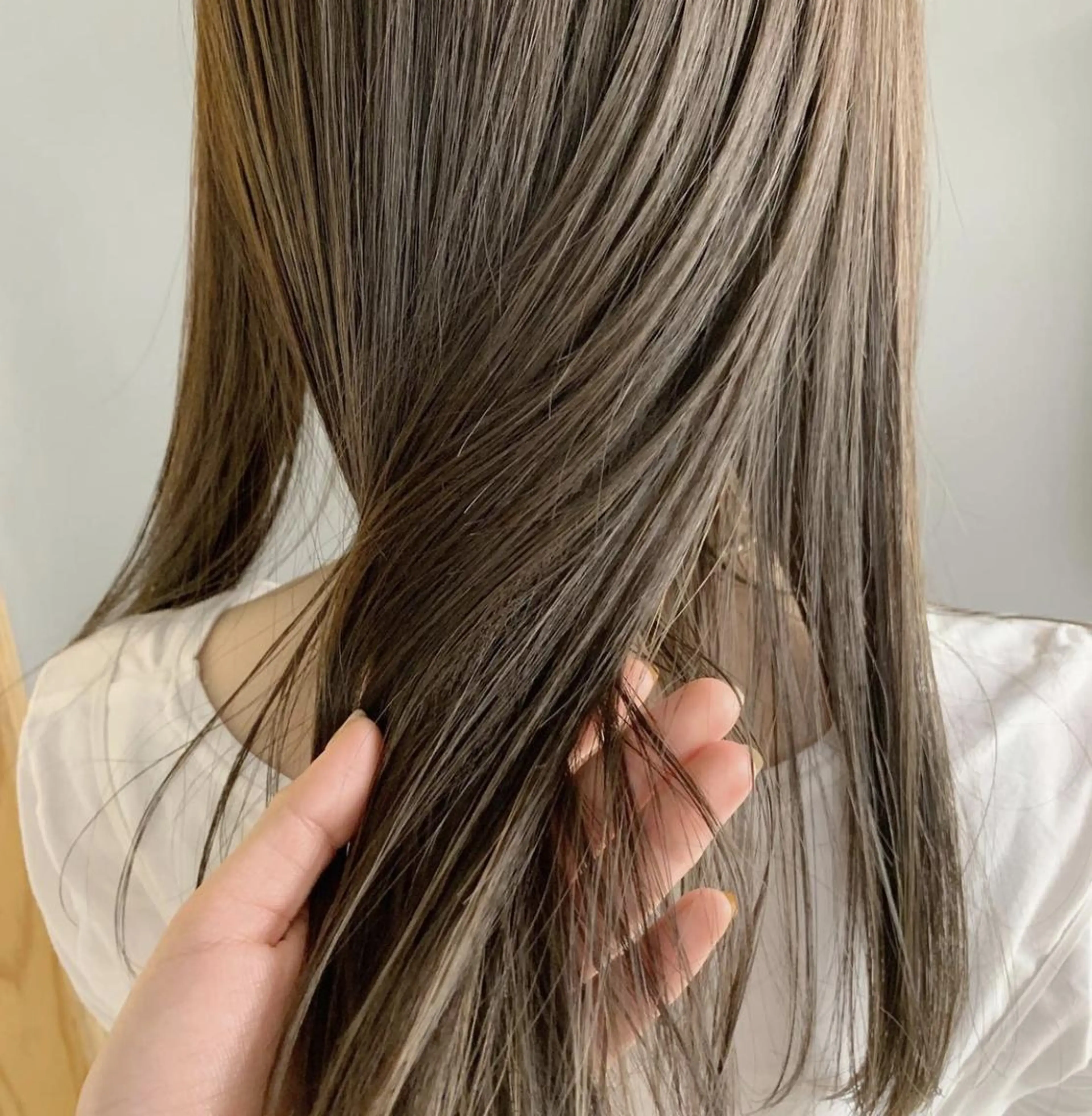 ミディアム ショートボブ ミディアムパーマ ボブ ハイライト 髪質改善 カット ヘアカラー パーマ 縮毛矯正 トリートメント CEINE OURのヘアスタイル