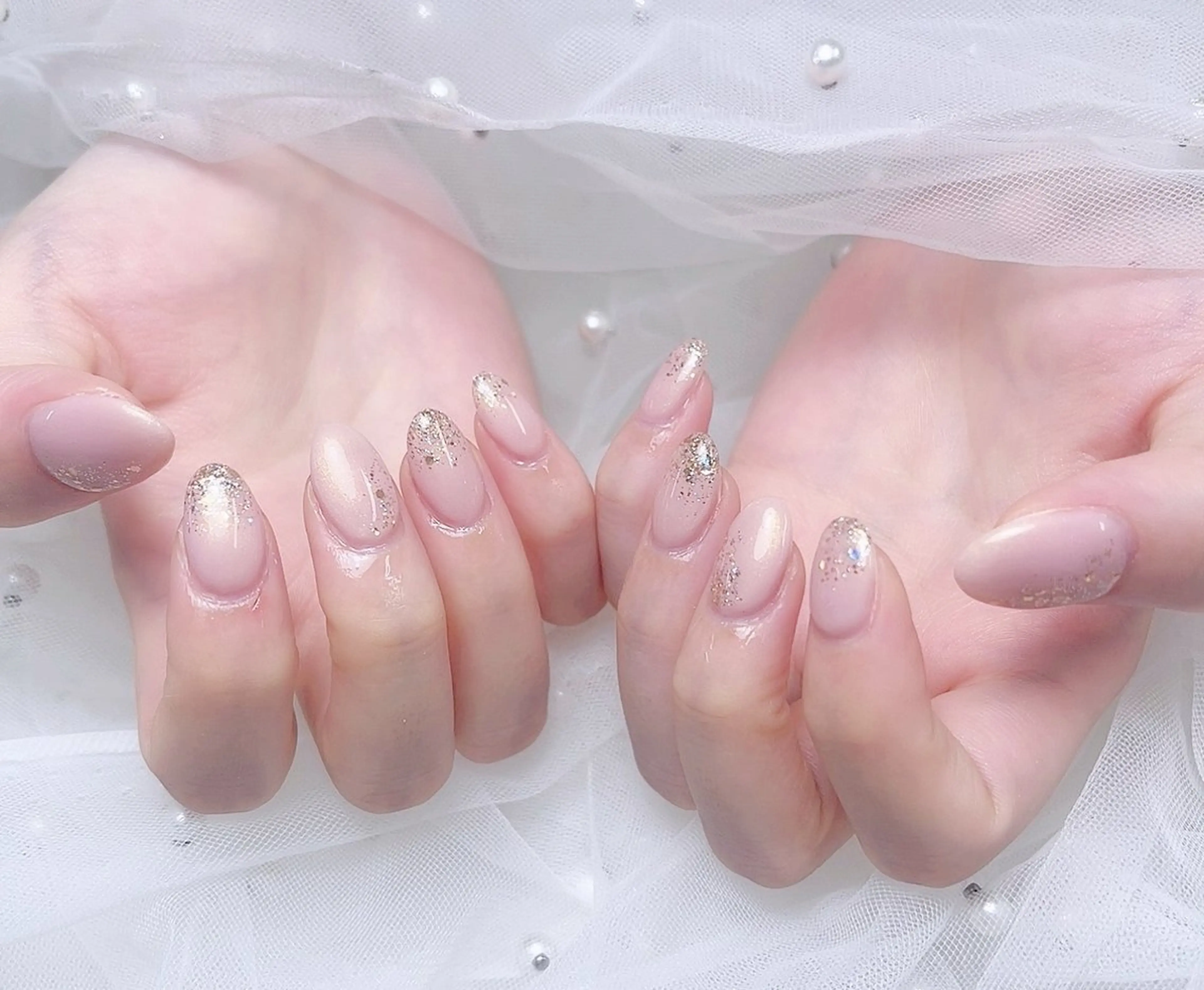 ネイル オーロラネイル フットネイル フレンチネイル ジェルネイル ガーリー ハンドネイル Mimo beau ty   salonのネイルデザイン