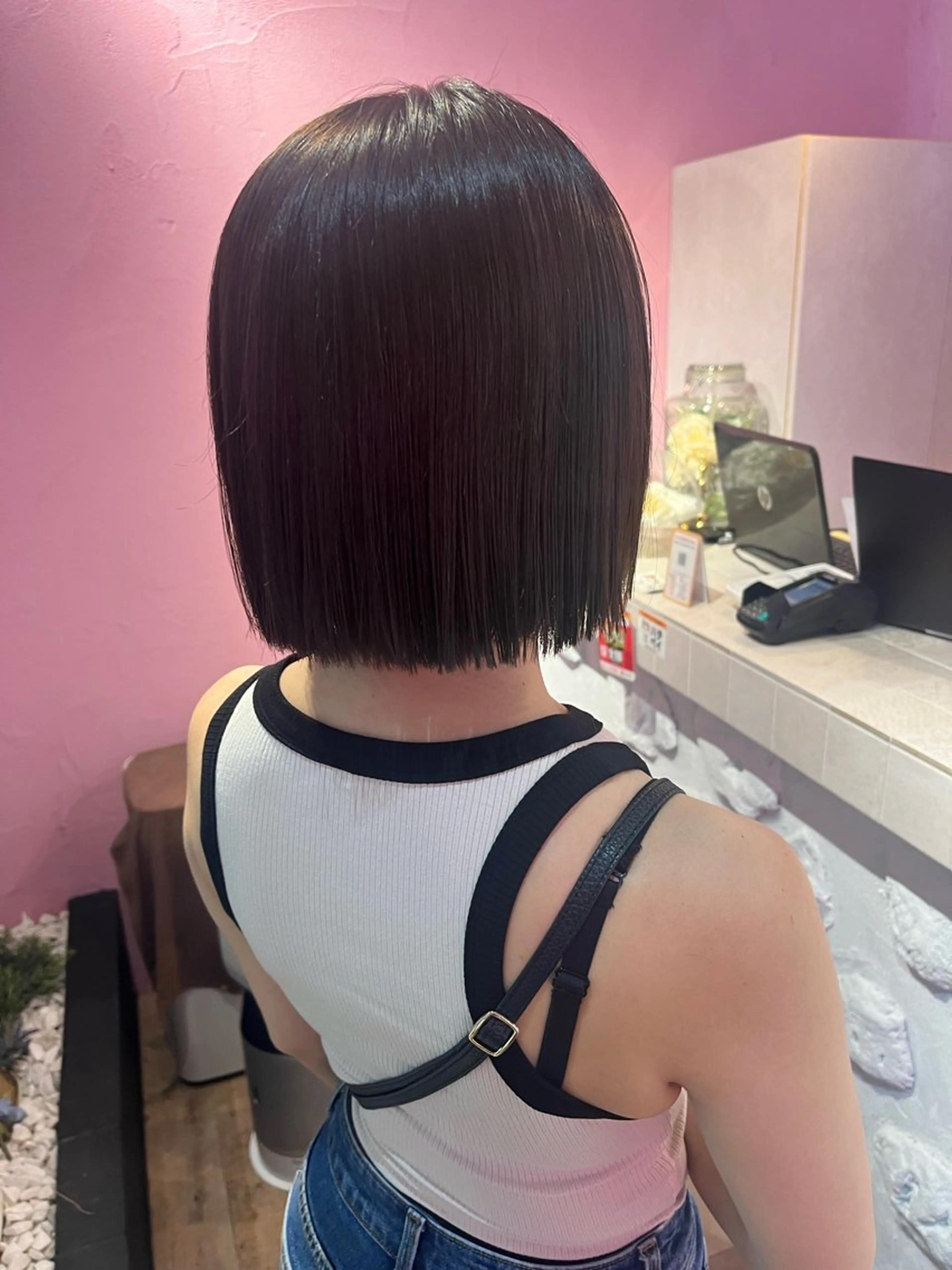 ミディアム カラー 艶感透明感カラー🤍 hinaのヘアスタイル