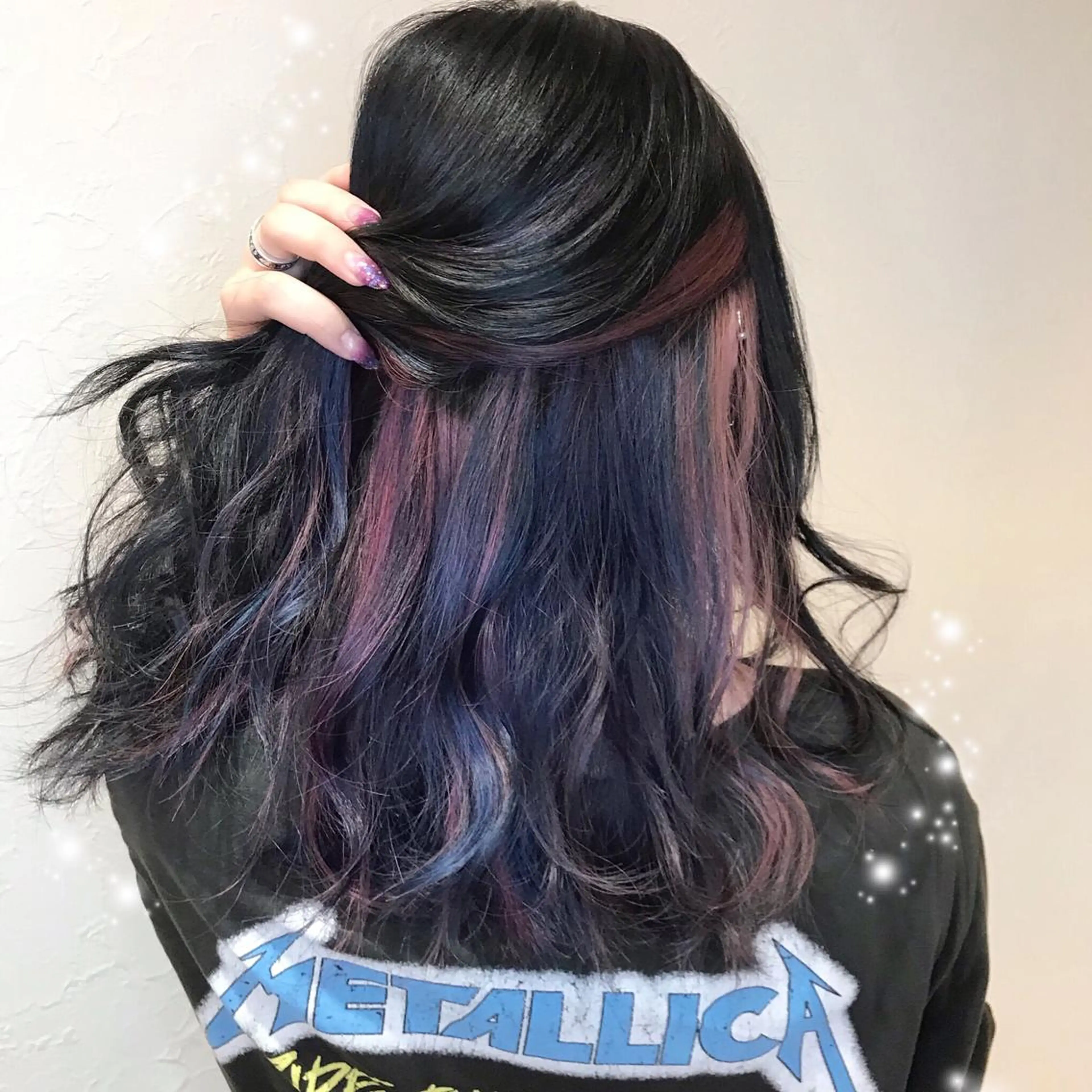 ミディアム ブリーチなしカラー ダブルカラーエクステのヘアスタイル