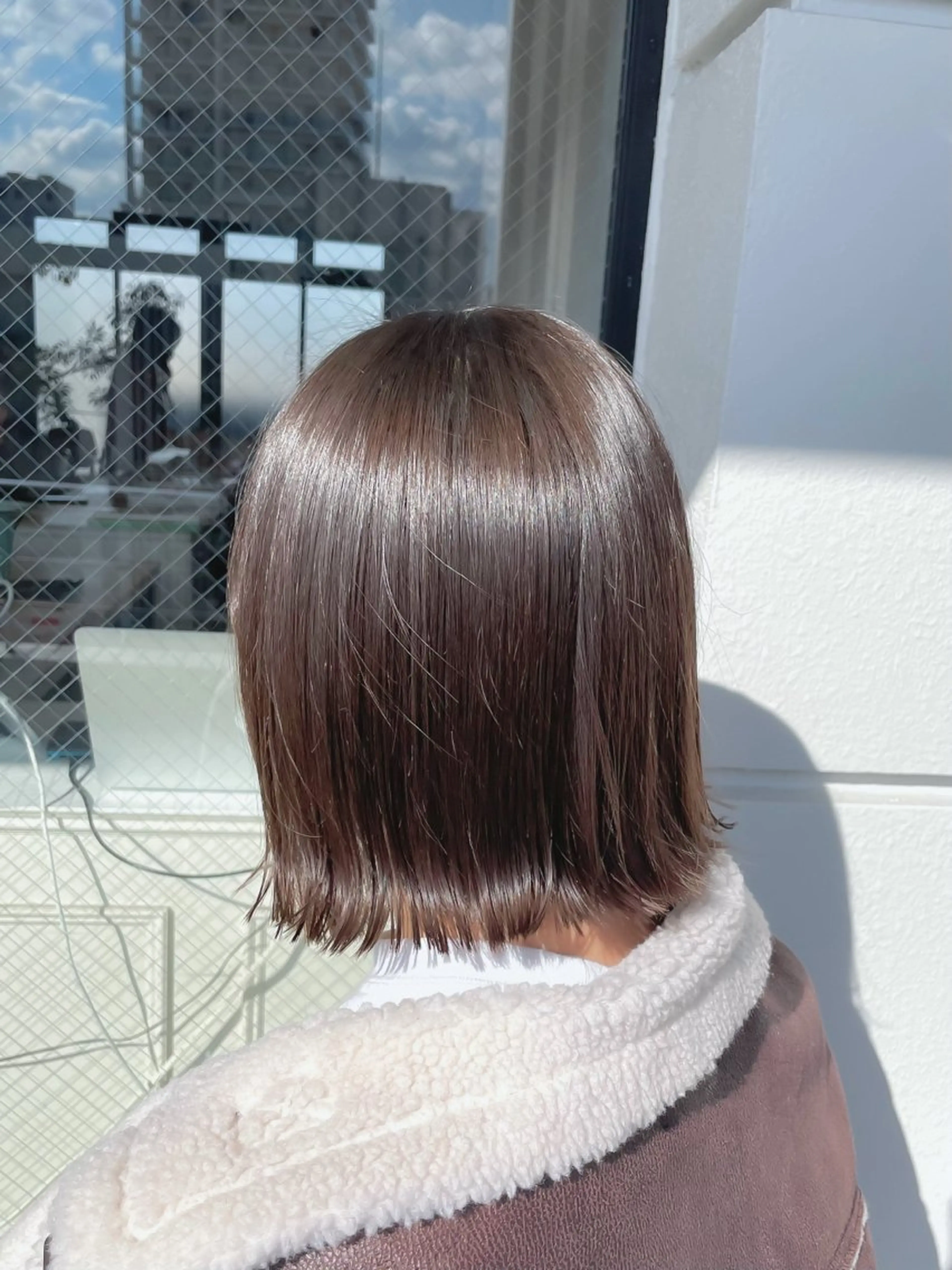 ミディアム カラー カット ヘアカラー トリートメント 西村 れいのヘアスタイル