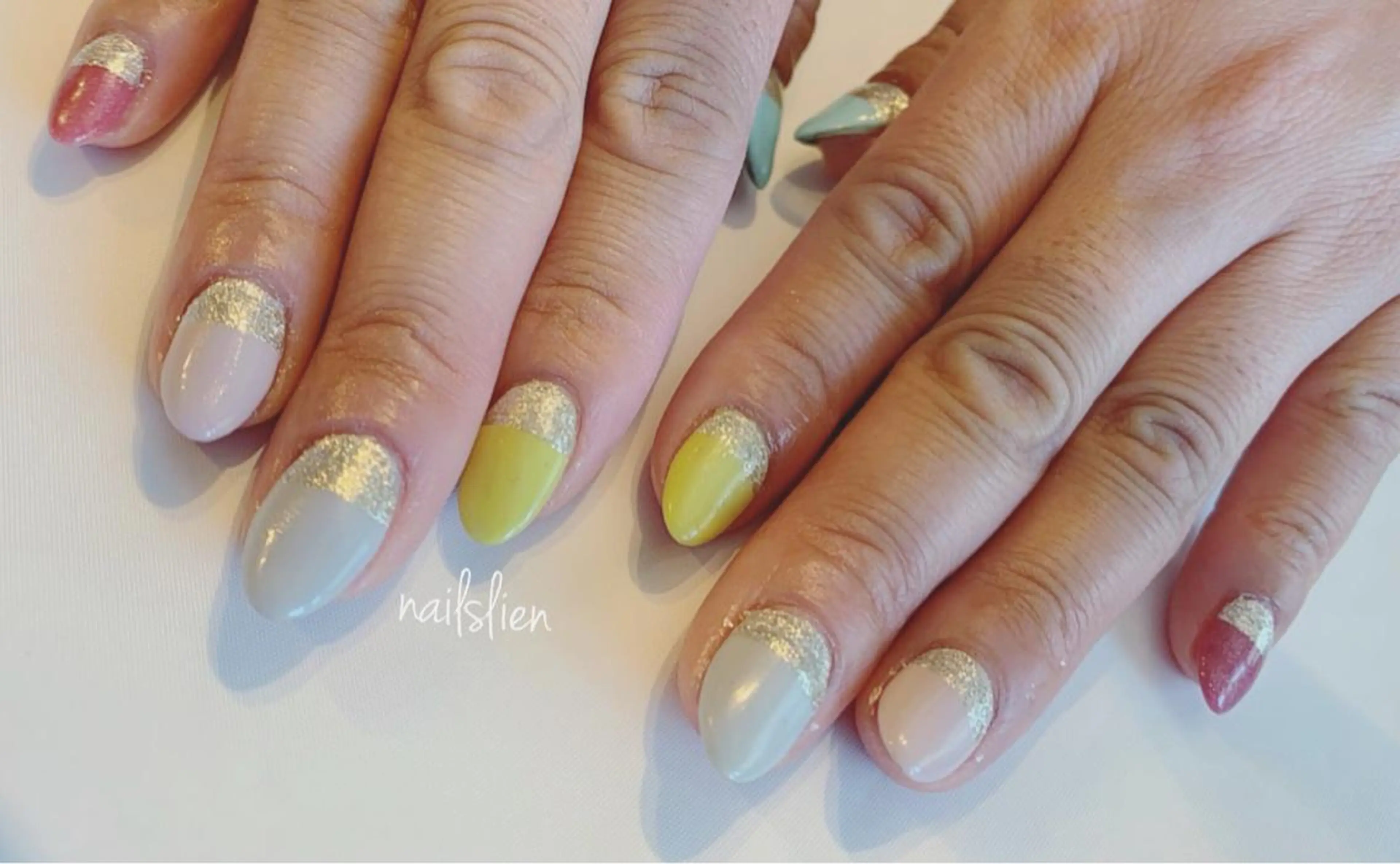 ネイル フレンチネイル ラメ(グリッター) ワンカラーネイル パステルネイル 春ネイル 凛 リンのネイルデザイン