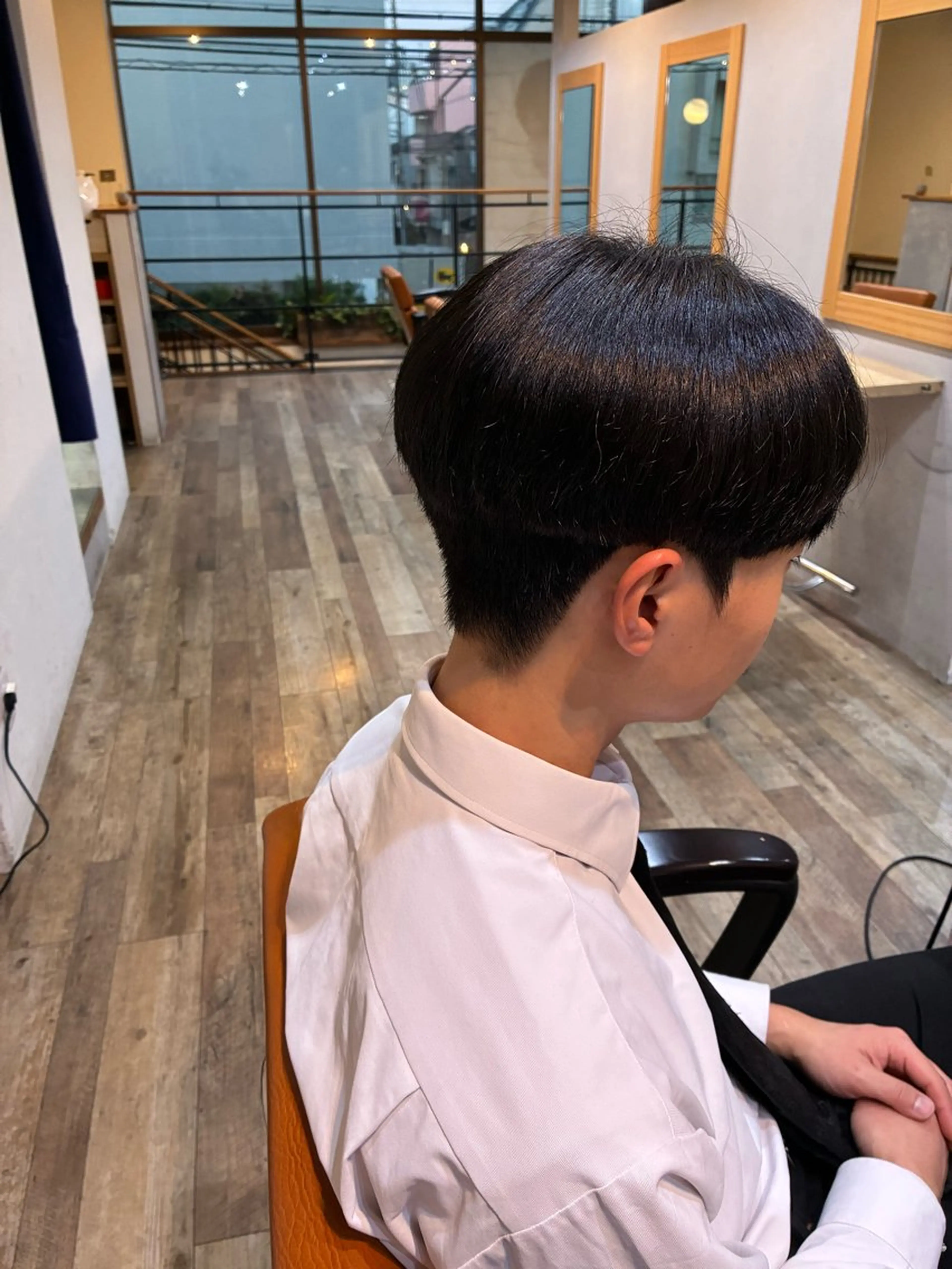 💎【メンズ学生限定🏫】極潤カラー+メンズ専用シャンプートリートメント付き🧑🏻の写真