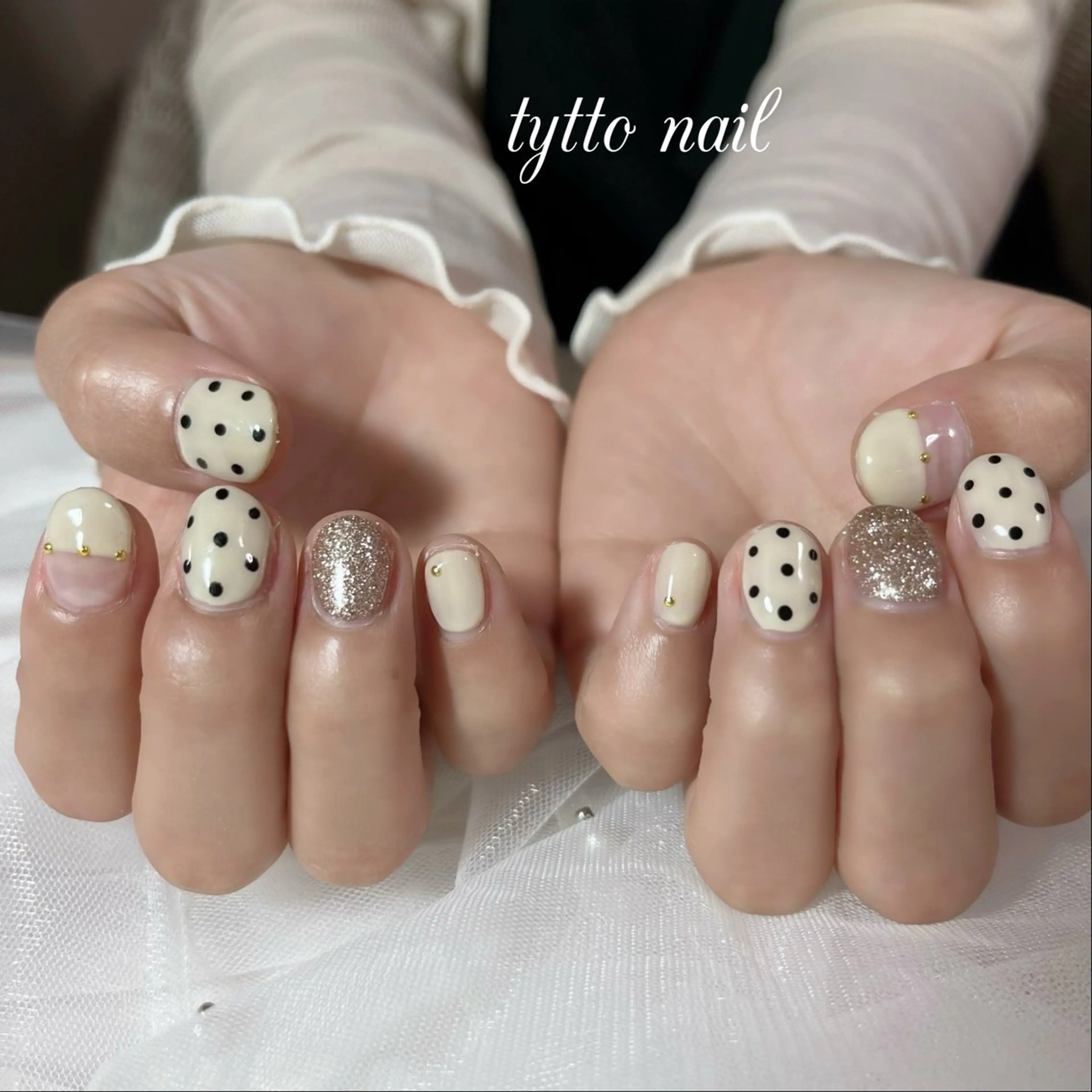 ネイル アートネイル ドット フレンチネイル ラメ(グリッター) オフィスネイル ハンドネイル tytto nail ❤︎‪‪eri‪‪のネイルデザイン