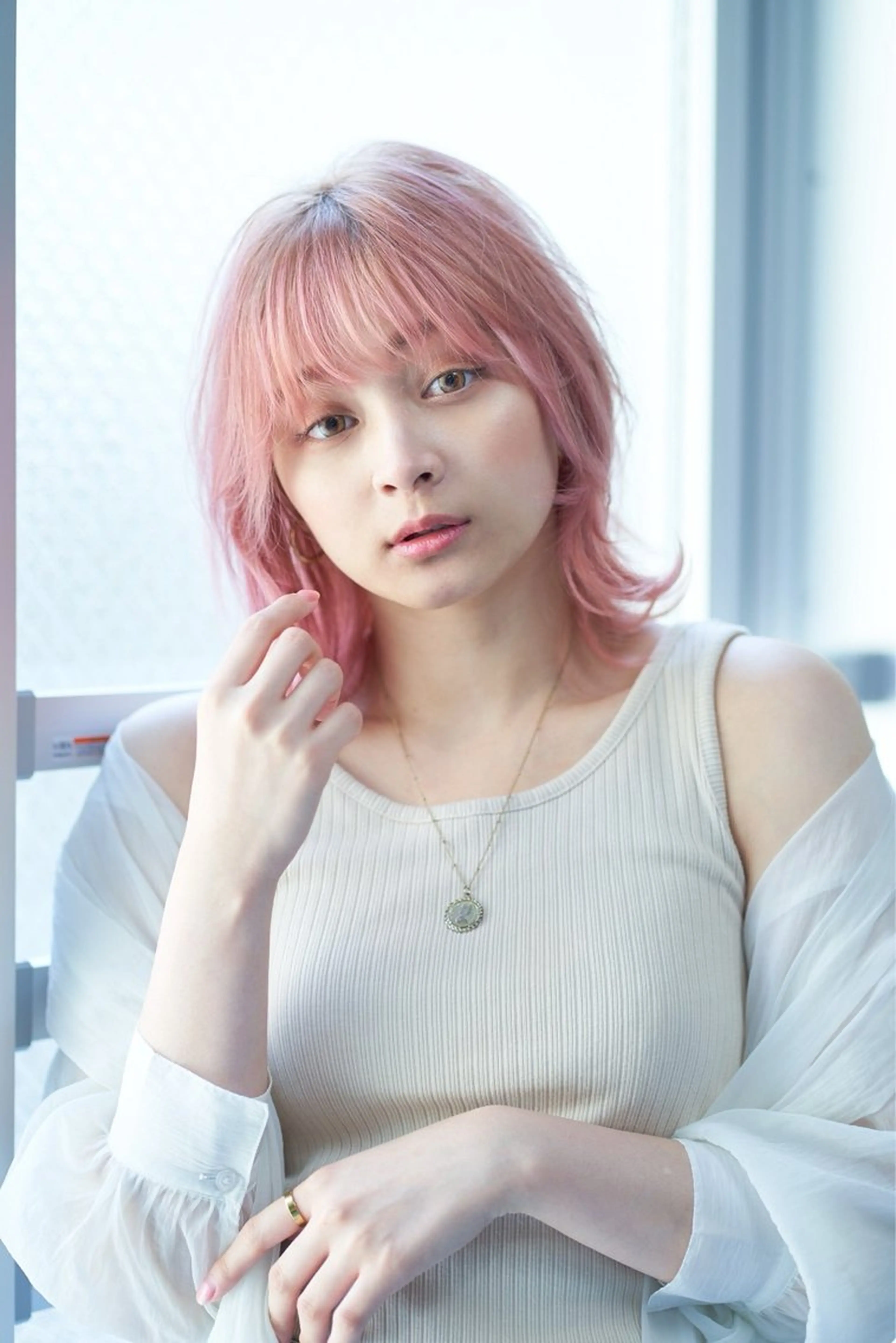 ショート カラー メンズウルフ🐺♡ ピンク♡ヘアメ🎀のヘアスタイル