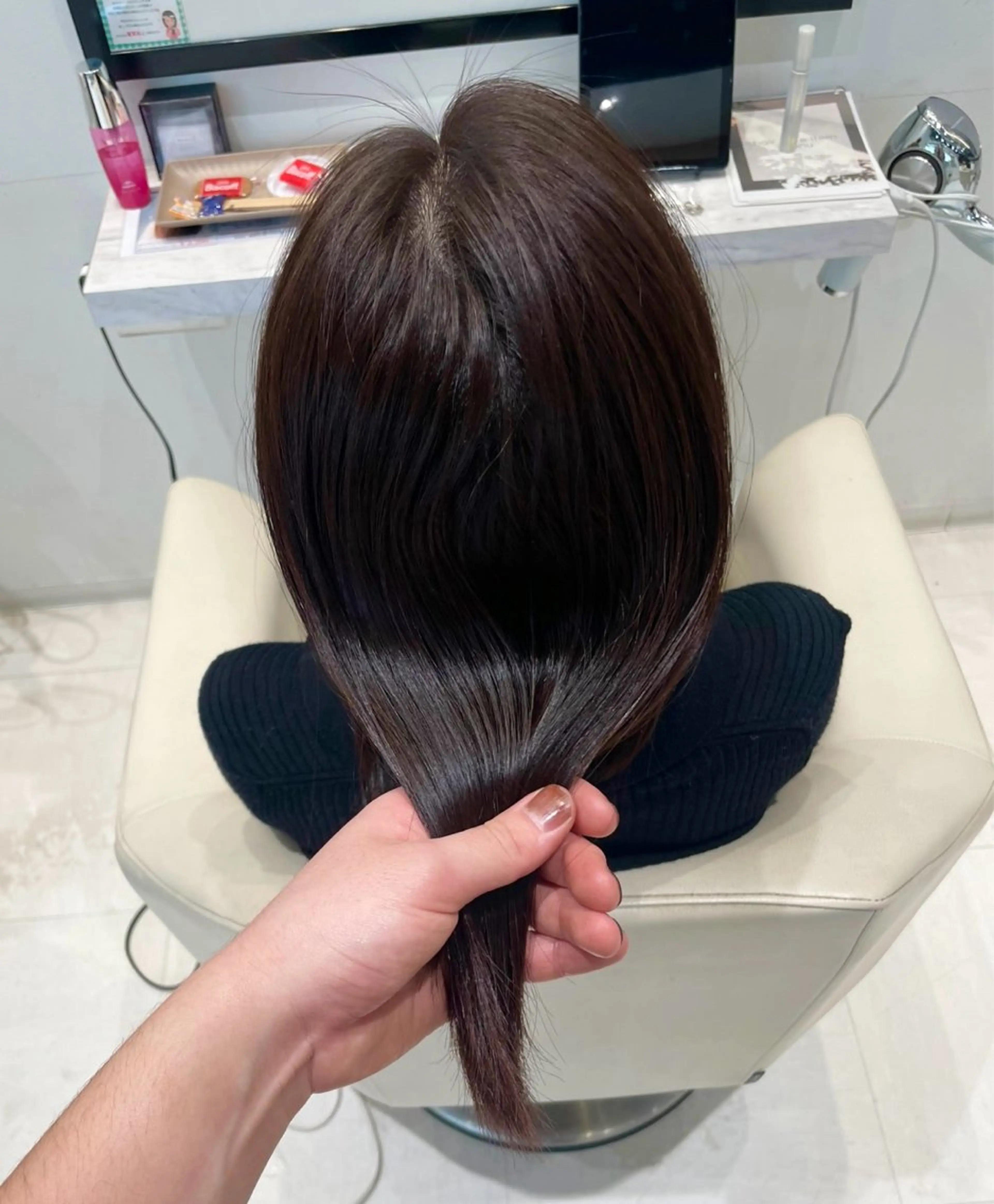 ロング パーマ ヘアカラー トリートメント k-two✨たき艶感 カラー／美髪矯正のヘアスタイル