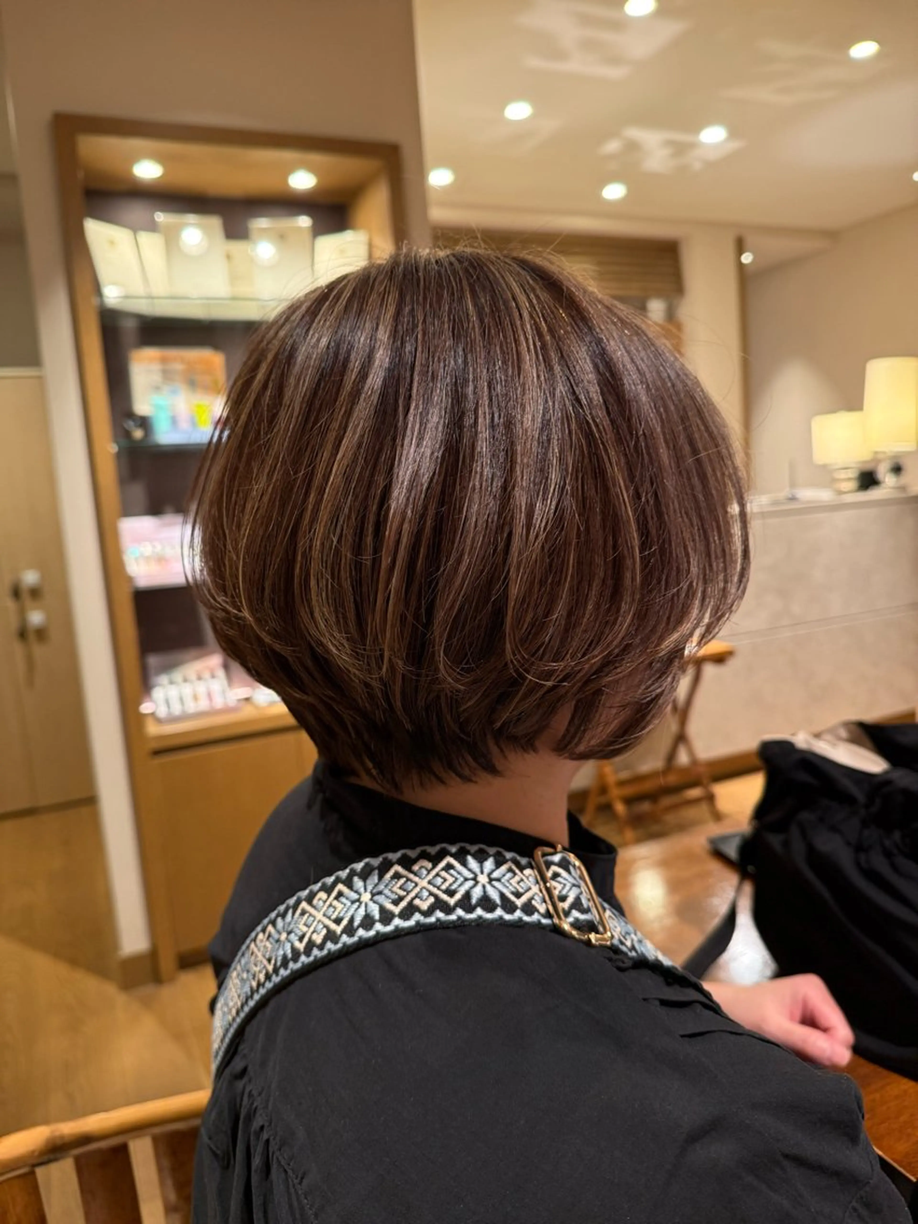 ショート カラー カット ヘアカラー トリートメント 津田 幹太のヘアスタイル